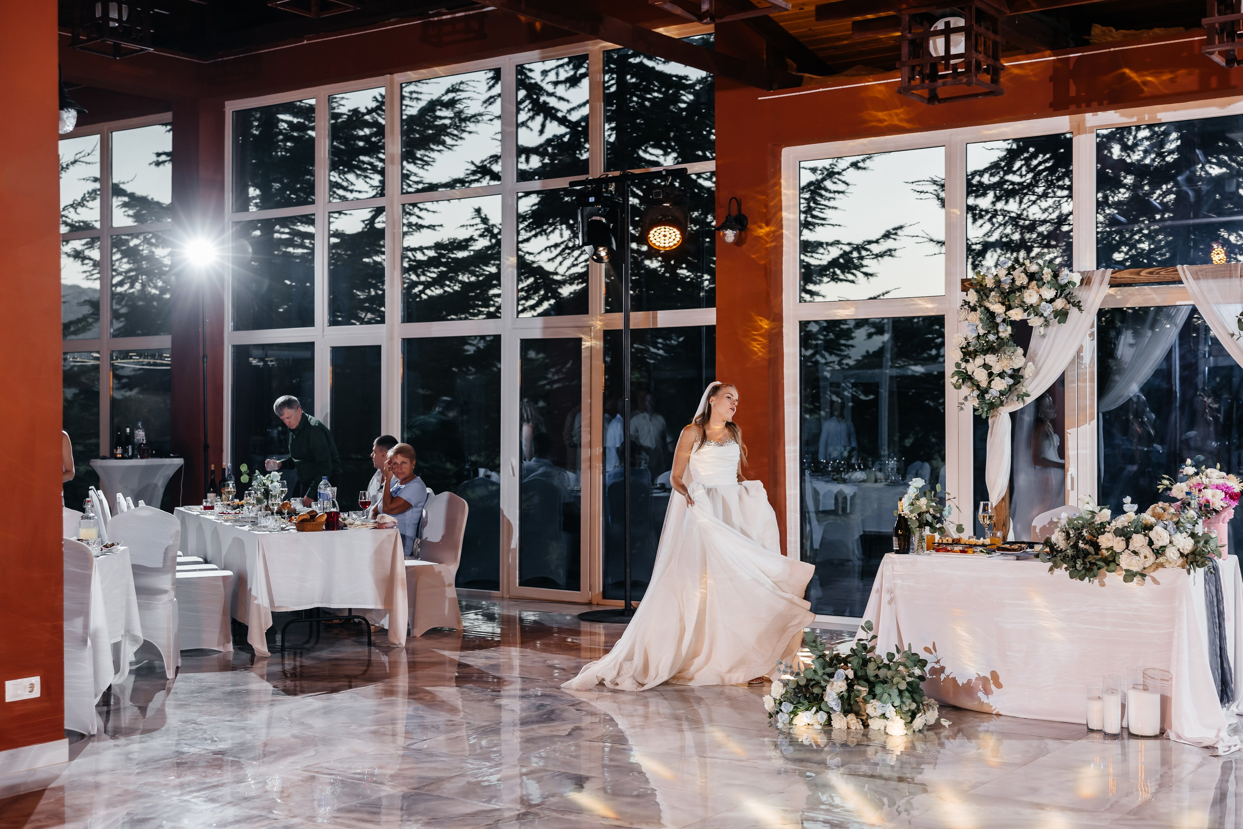 Анонс свадьбы Юлии и Александра. Свадебный фотограф в Крыму и Севастополе Ольга Баскакова