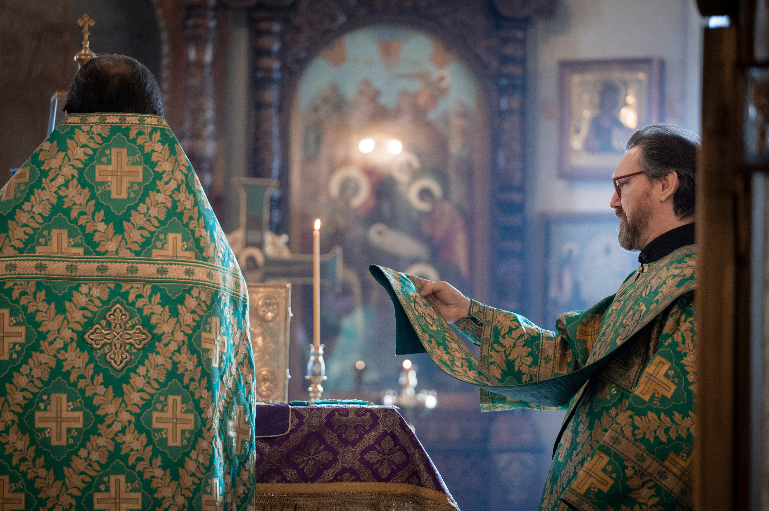 Богородский храм. Вход Господень в Иерусалим. Божественная литургия. Антон и Татьяна Денисенко — В храме