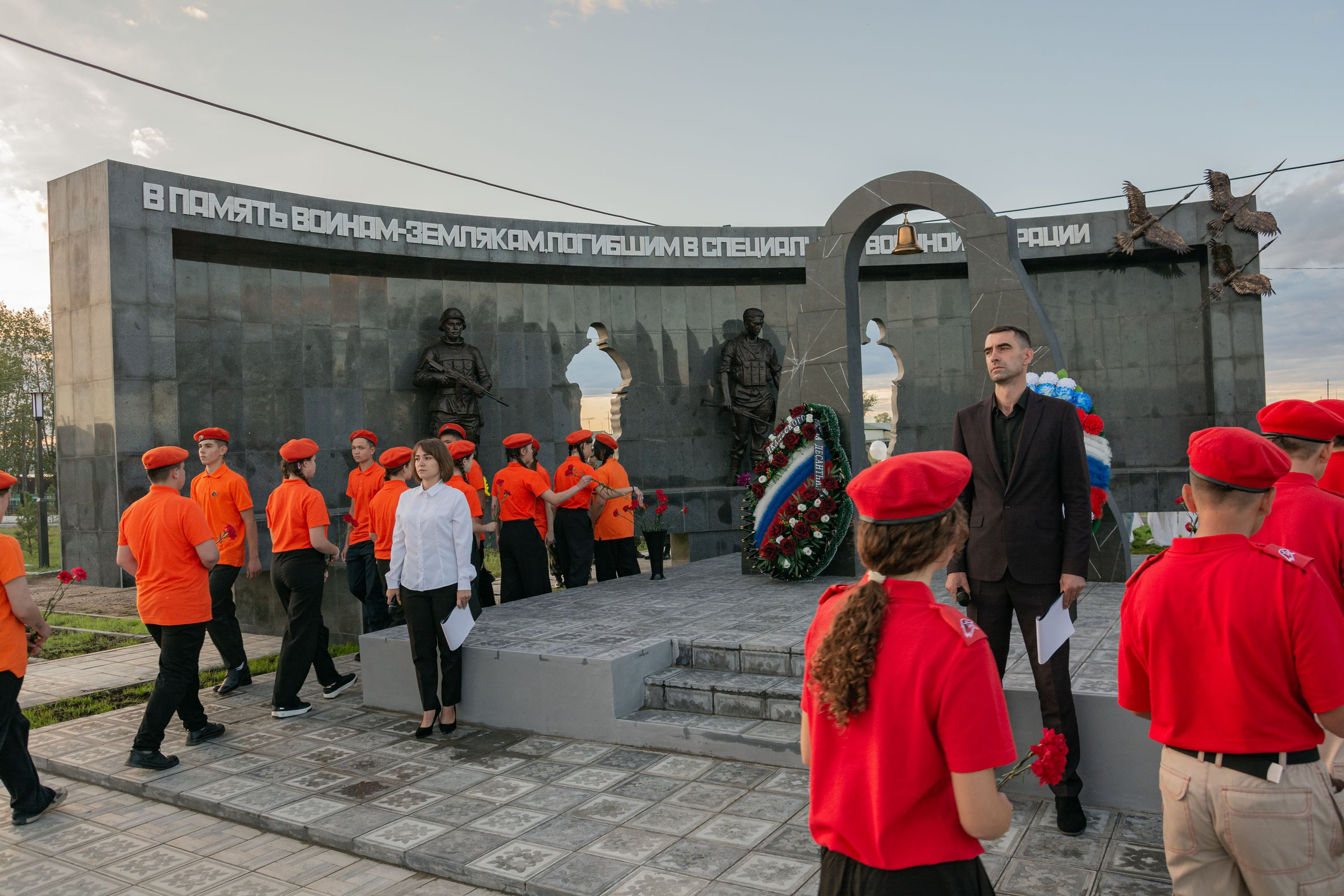 Открытие мемориального комплекса. Фотограф широкого профиля Чита-Цасучей
