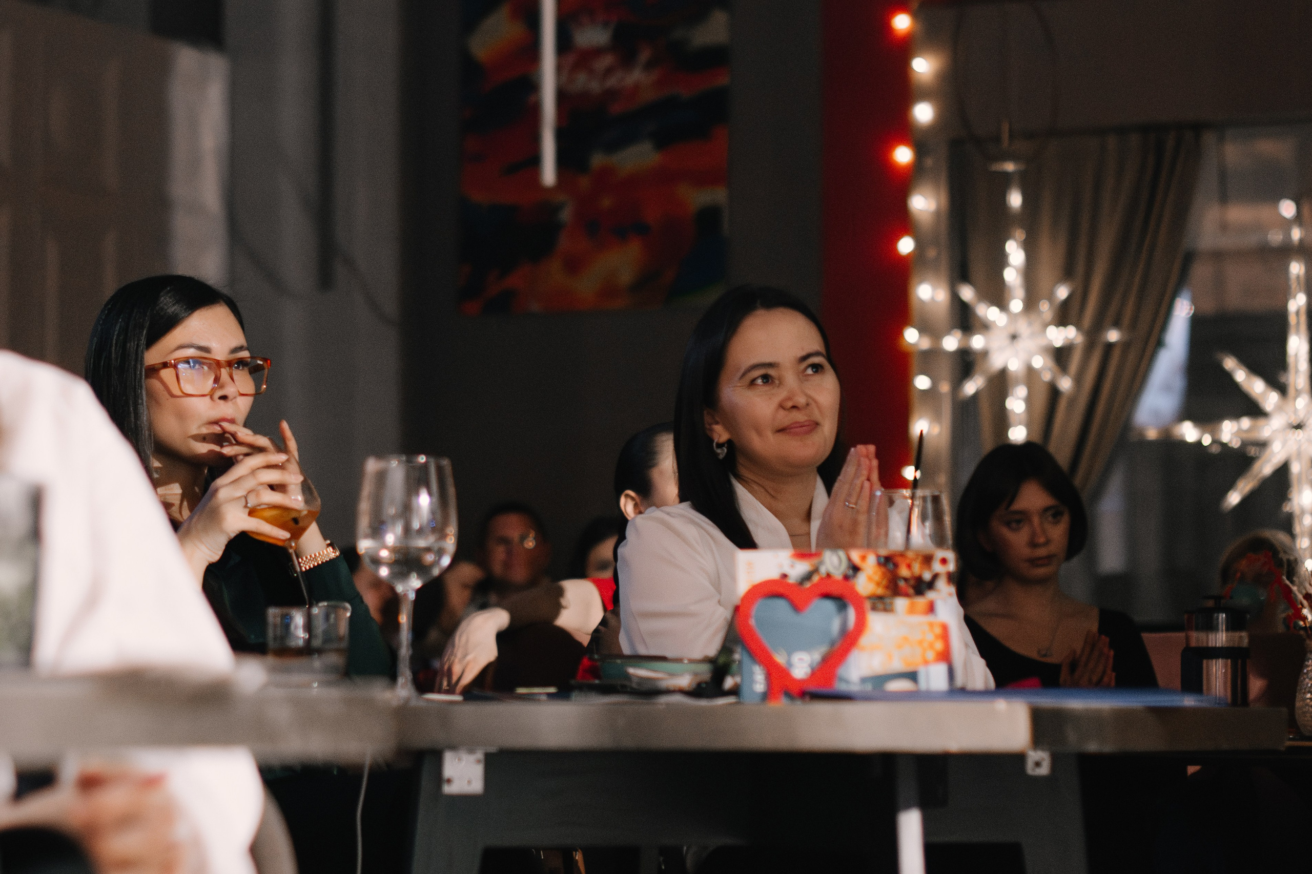 StandUp с Наташей Красновой. 1 апреля в Sketch. Фотограф в Челябинске Любовь Денисенко