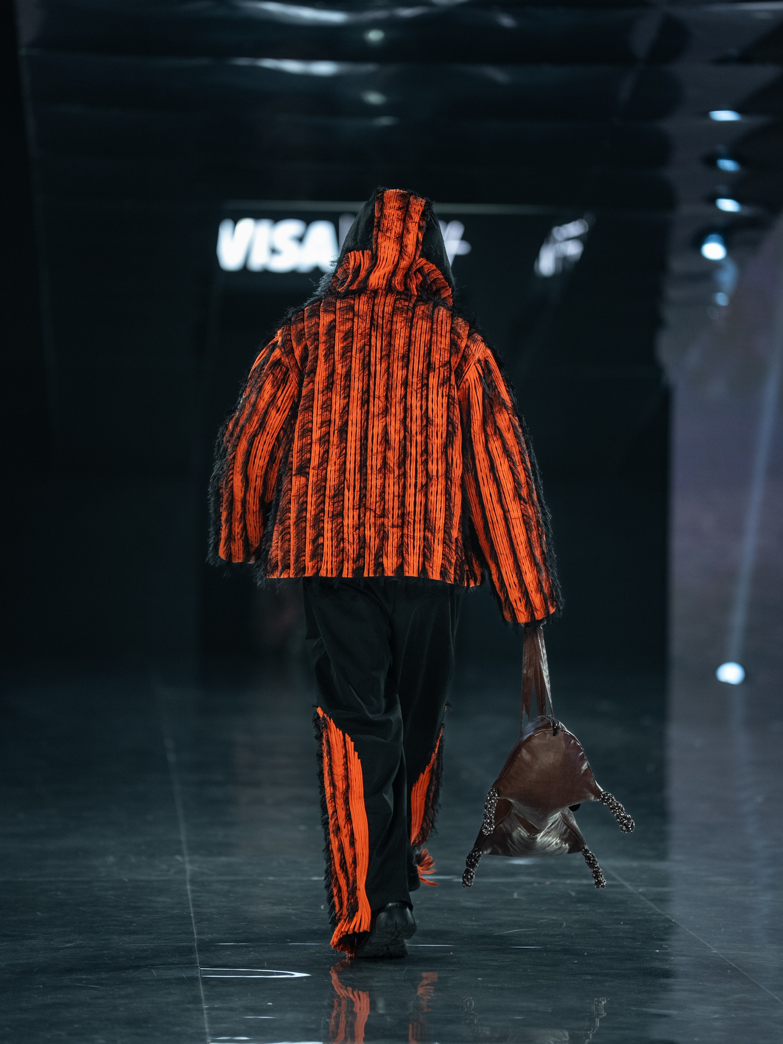 Visa Fashion Week Almaty Pre-Fall 2026 GAZHAIYIP. Сайт Алматинского НЮ АРТ, будуар и фэшн фотографа Дениса Карпенко