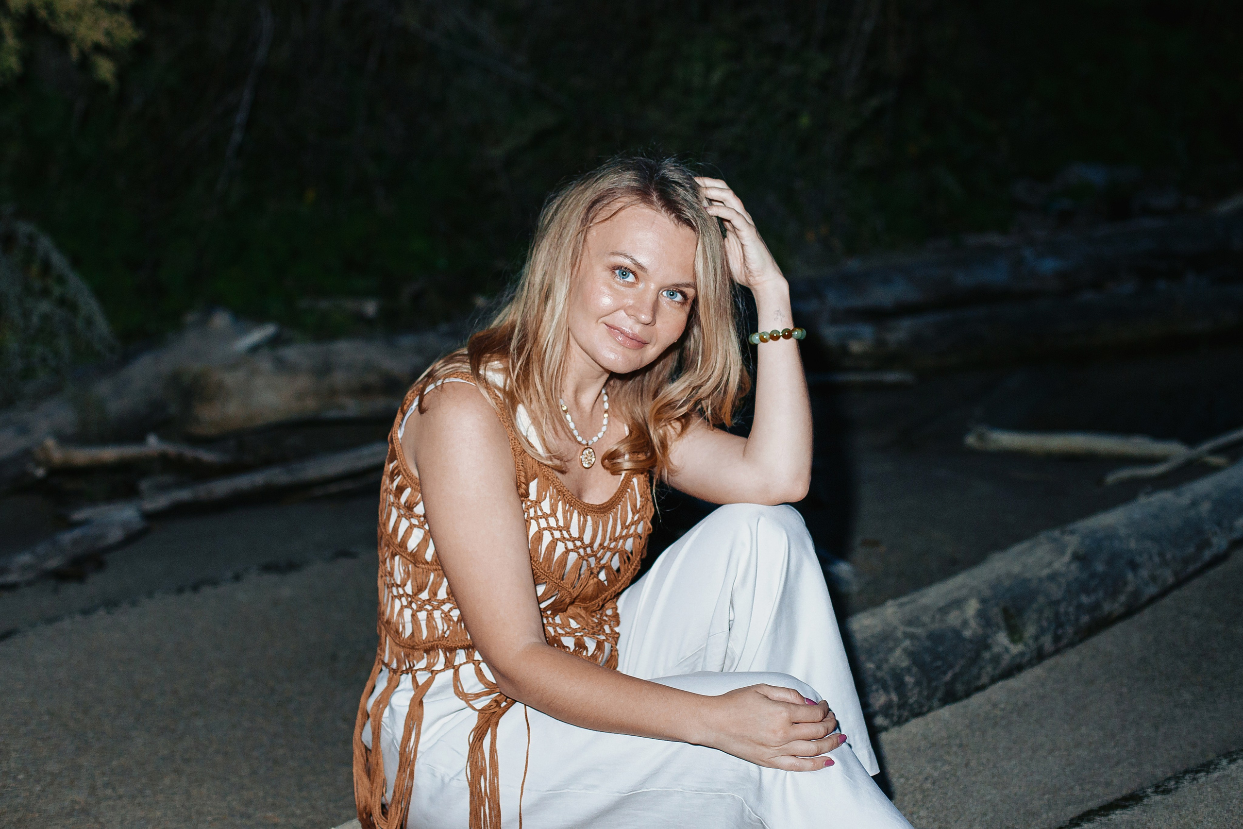 Настя, съемка на море и в поле. Выпускные альбомы Искитим, Бердск и Новосибирск Крюкова Елена