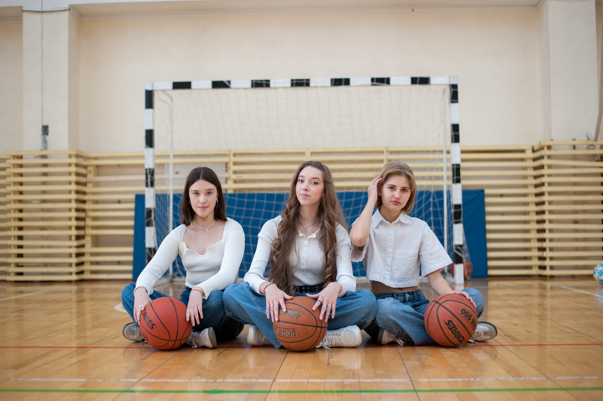 9,11 класс спортзал. Выпускной альбом Чехов, Подольск, Москва