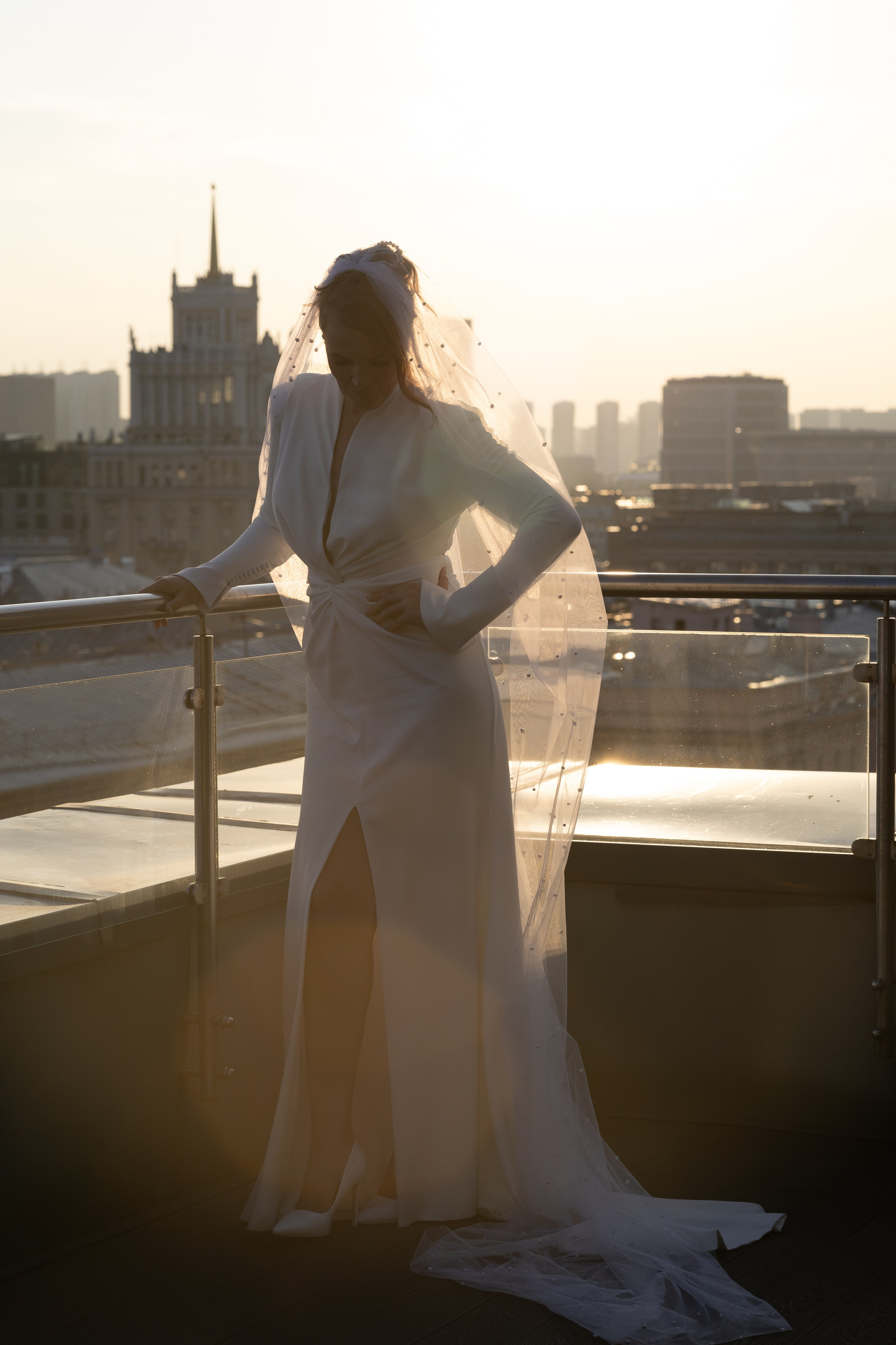 Вечер в кругу близких в отеле Continental. Свадебный фотограф в Москве Наталья Струкова