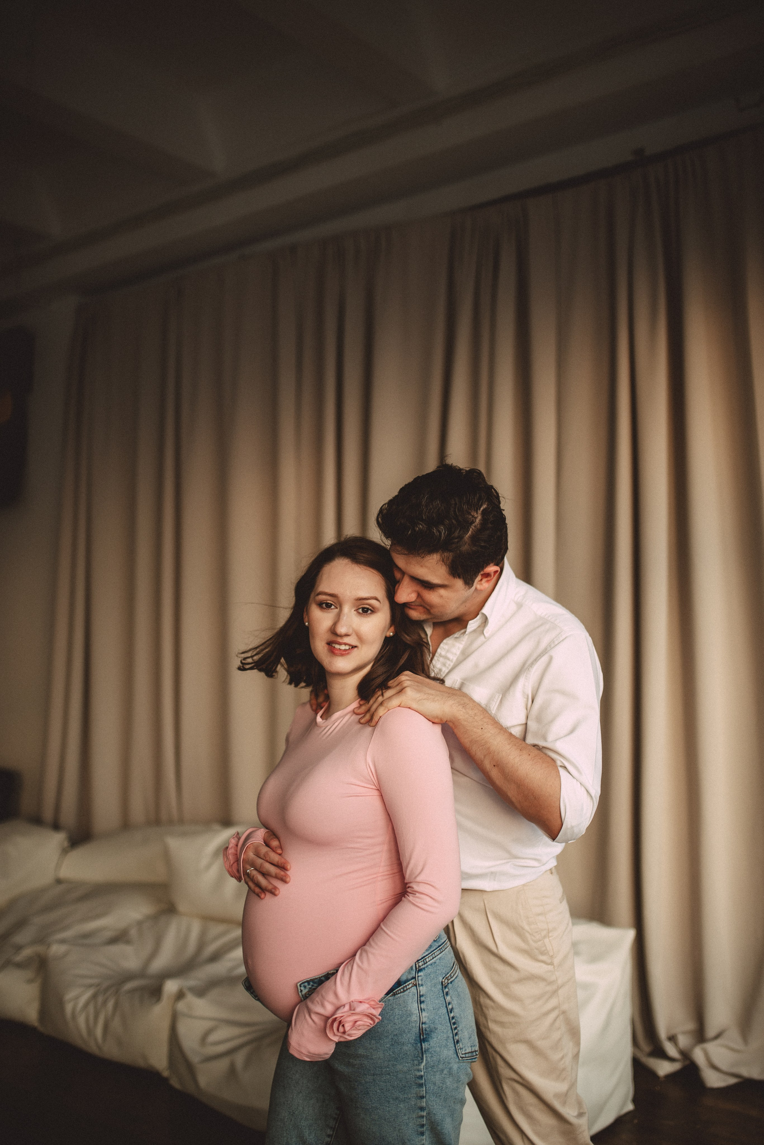 Фотосессия беременности в фотостудии. Семейная фотосессия Бутово Москва фотограф Алина Морщагина