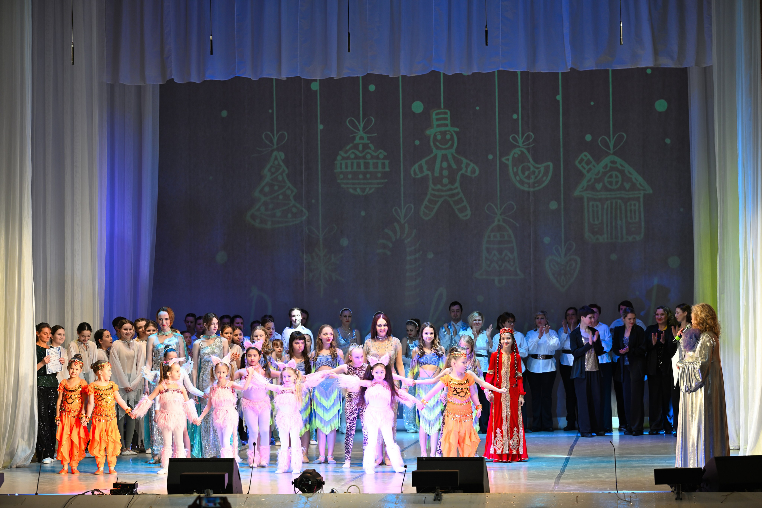 2025-12-19 Танцы ДК. Снежинск фото Андрианов