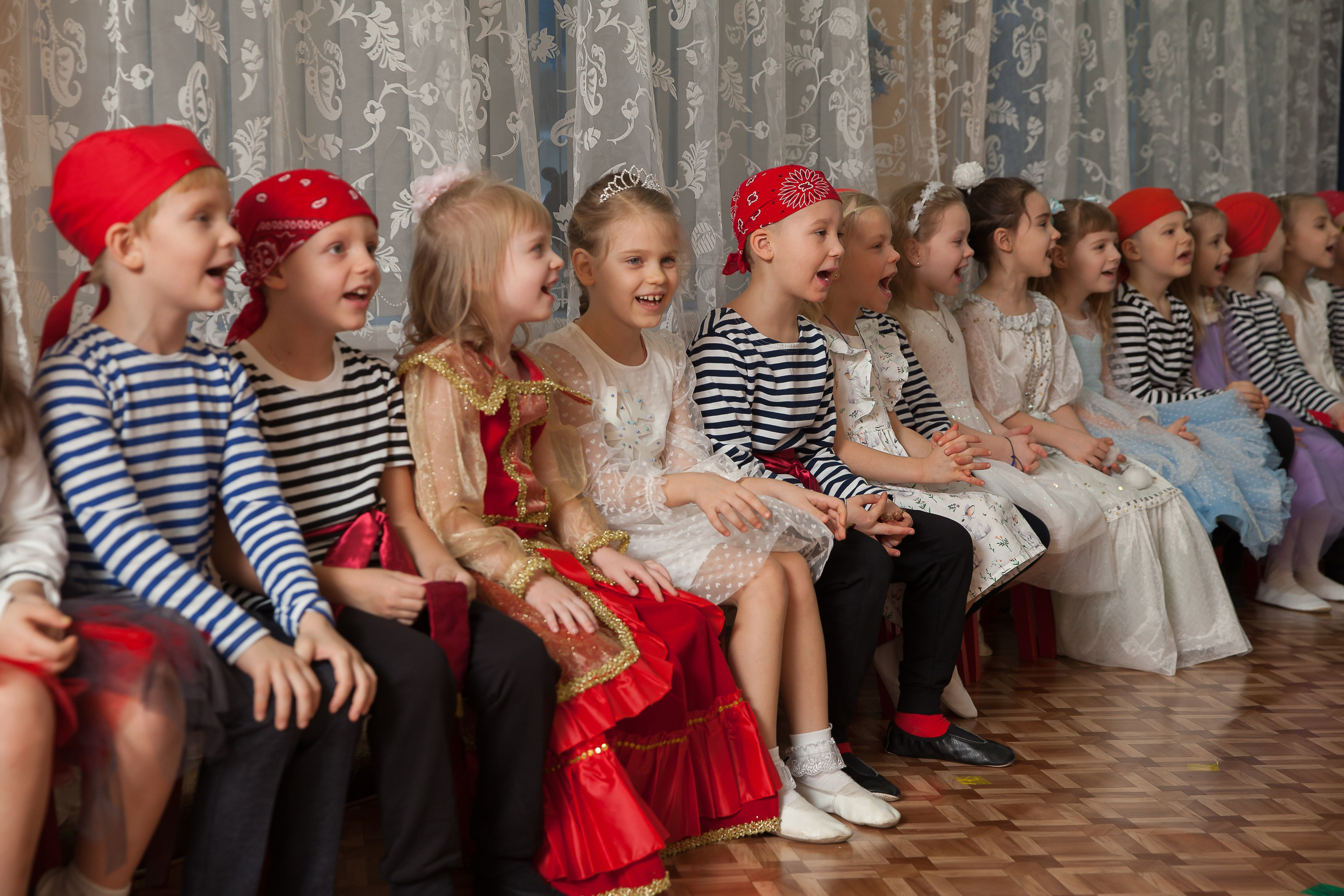 Новый Год 1508. Выпускные альбомы Москва. Фотограф Шукурова Кристина