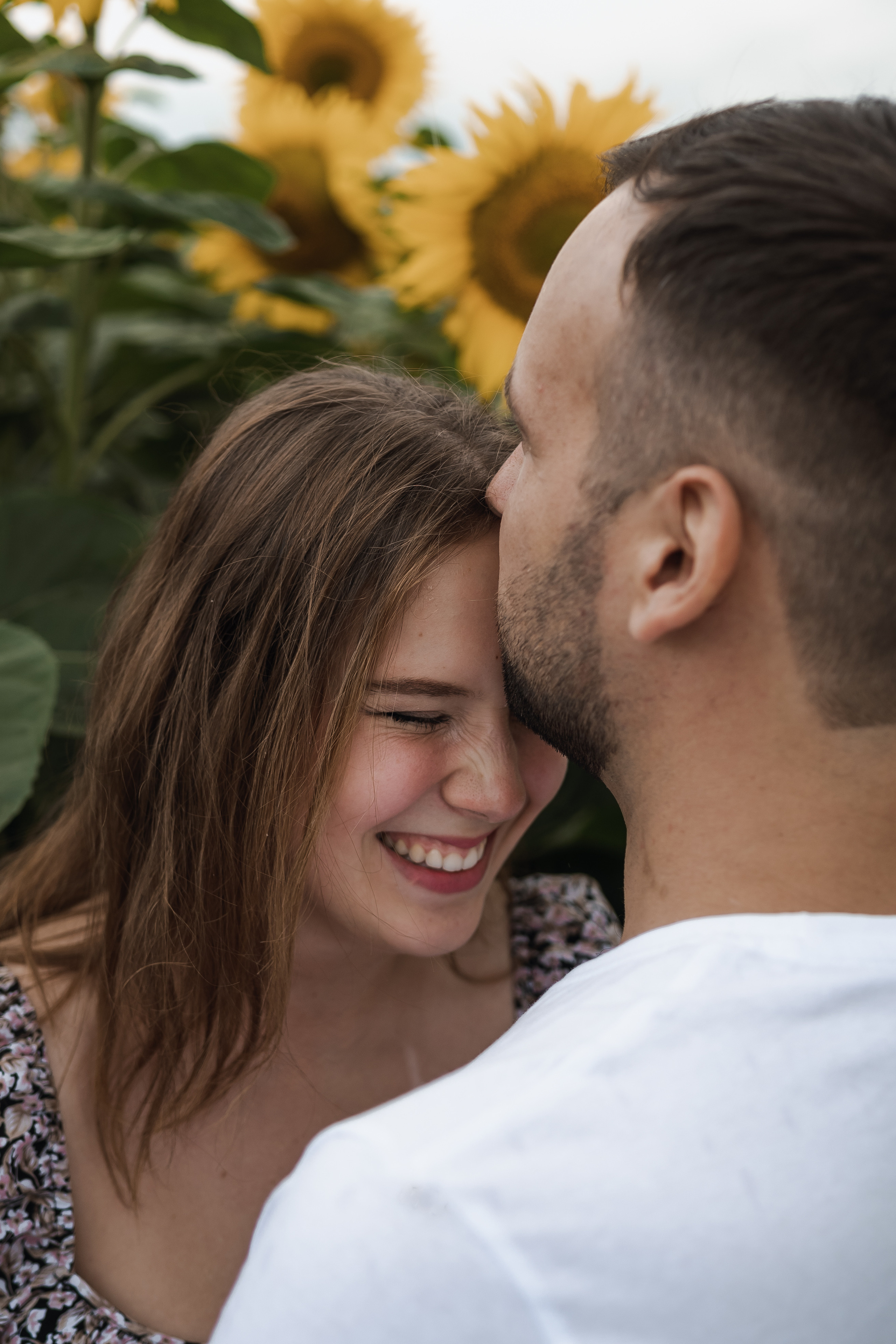 Фотосессия в полях. Диана & Герман. Фотограф в Красноярске / Дивногорске. Файзулина Анастасия