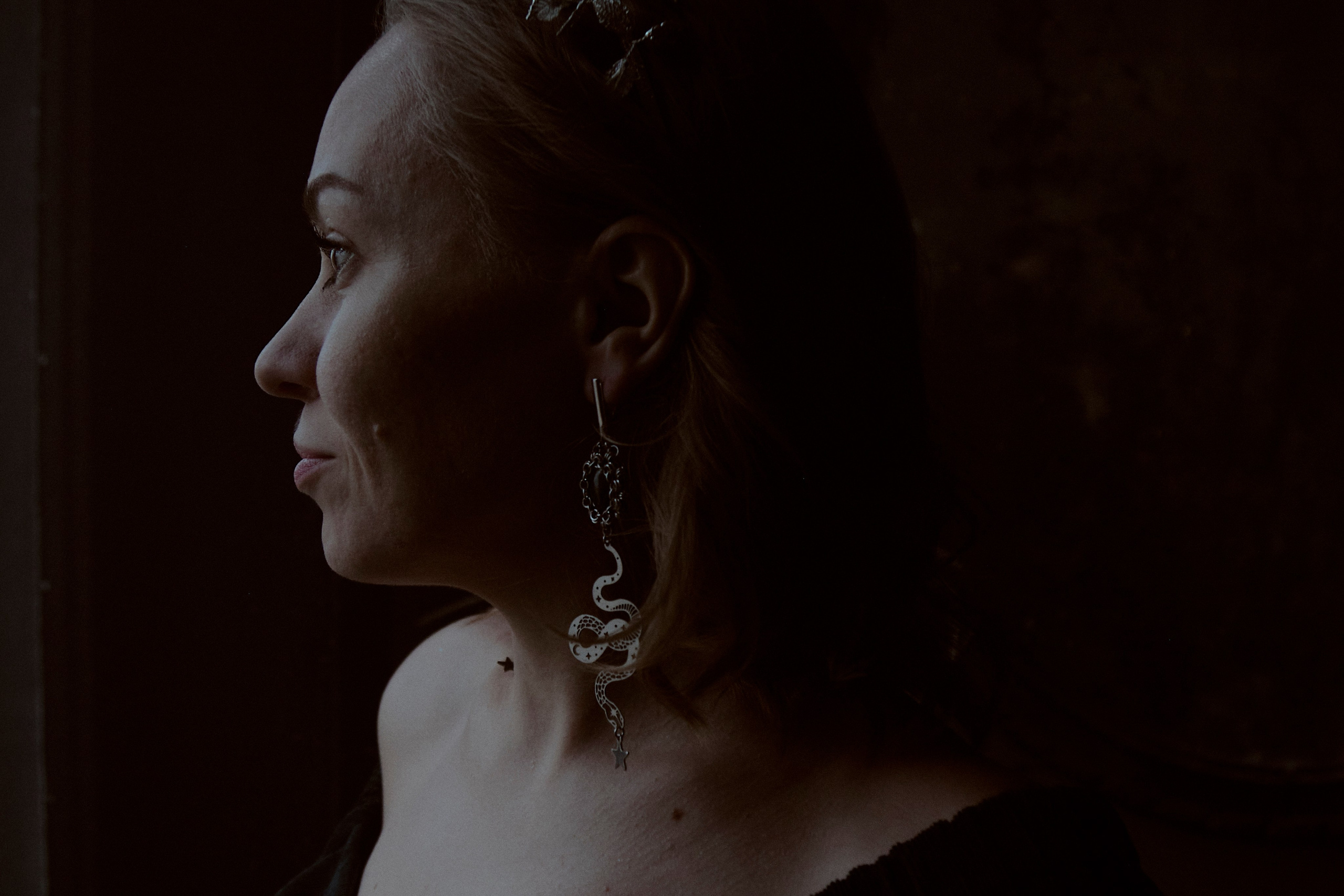 Тень. Фотограф лавстори Москва/МО Приятелева Ангелина