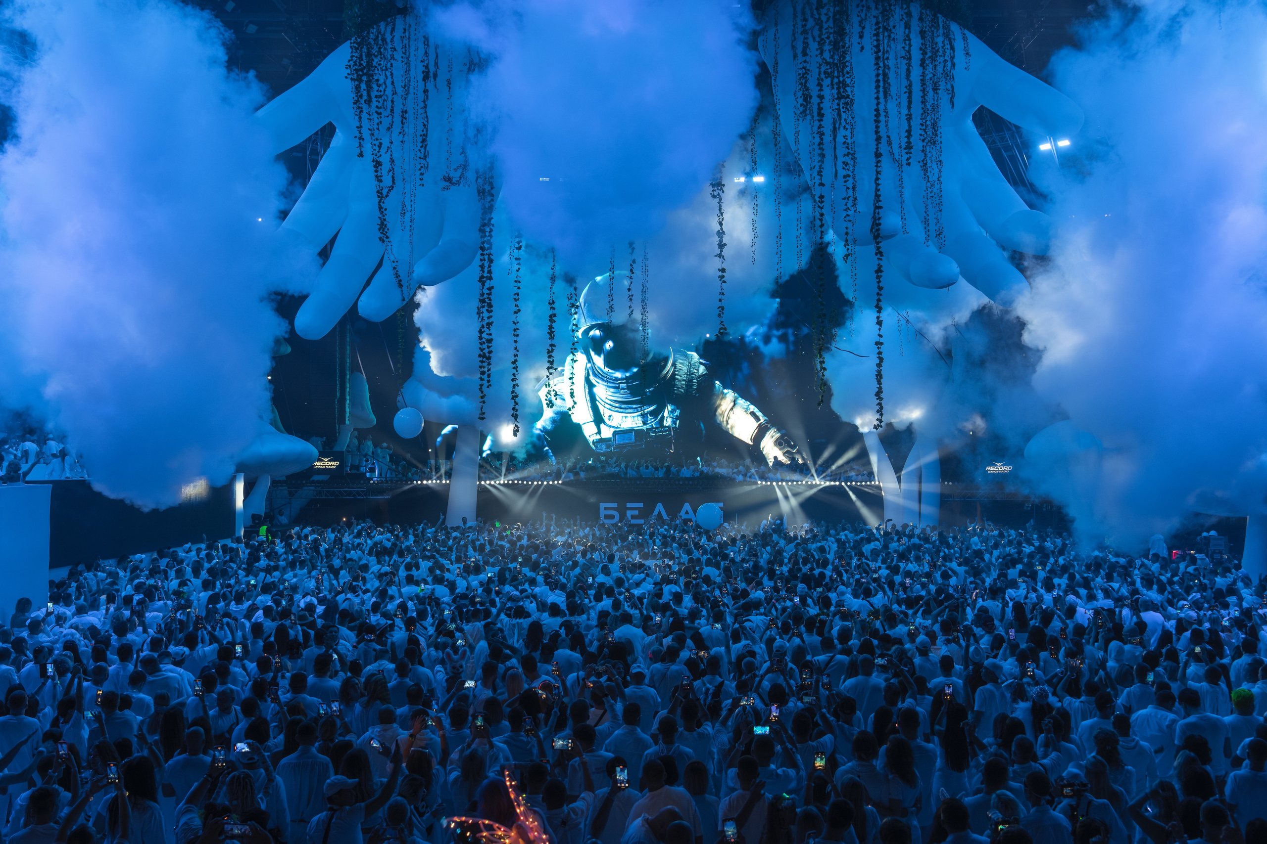 БЕЛАЯ 2025. Святослав Буньков | фотограф