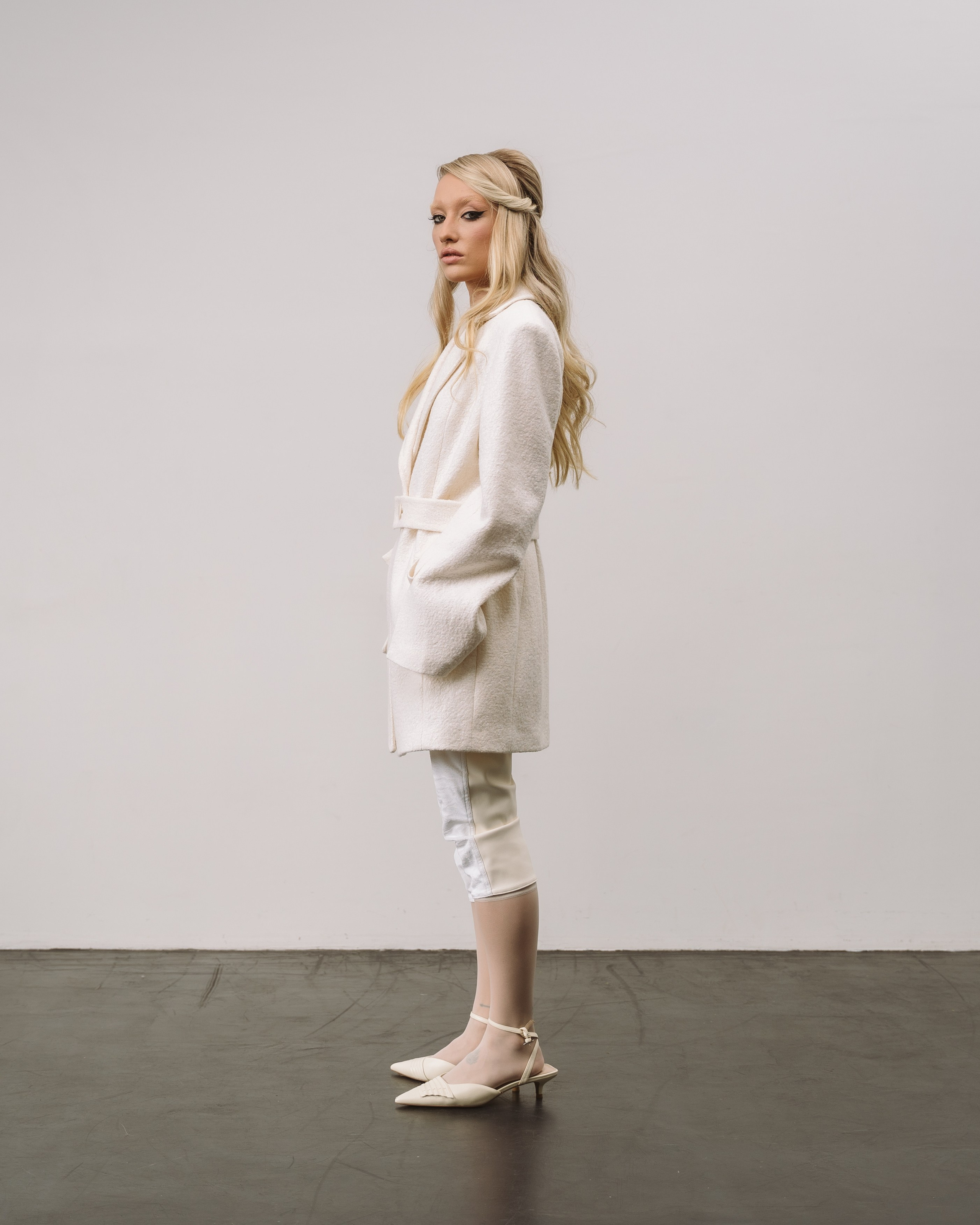 ZO: YOUR INNER PRINCESS. TUTSARKIS — Art Director | Stylist | Photographer