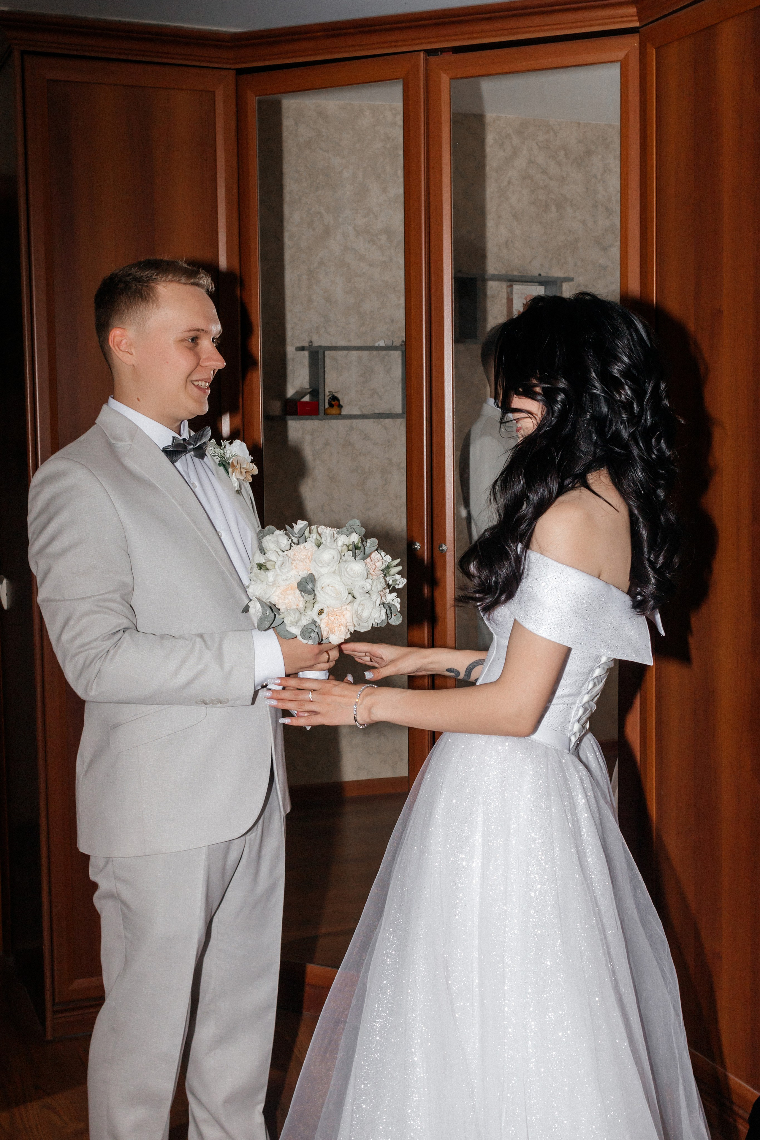 Полный день для пары Татьяны и Максима в ресторане План Б. Свадебный фотограф и фотограф Love-Store в Нижнем Новгороде Анастасия