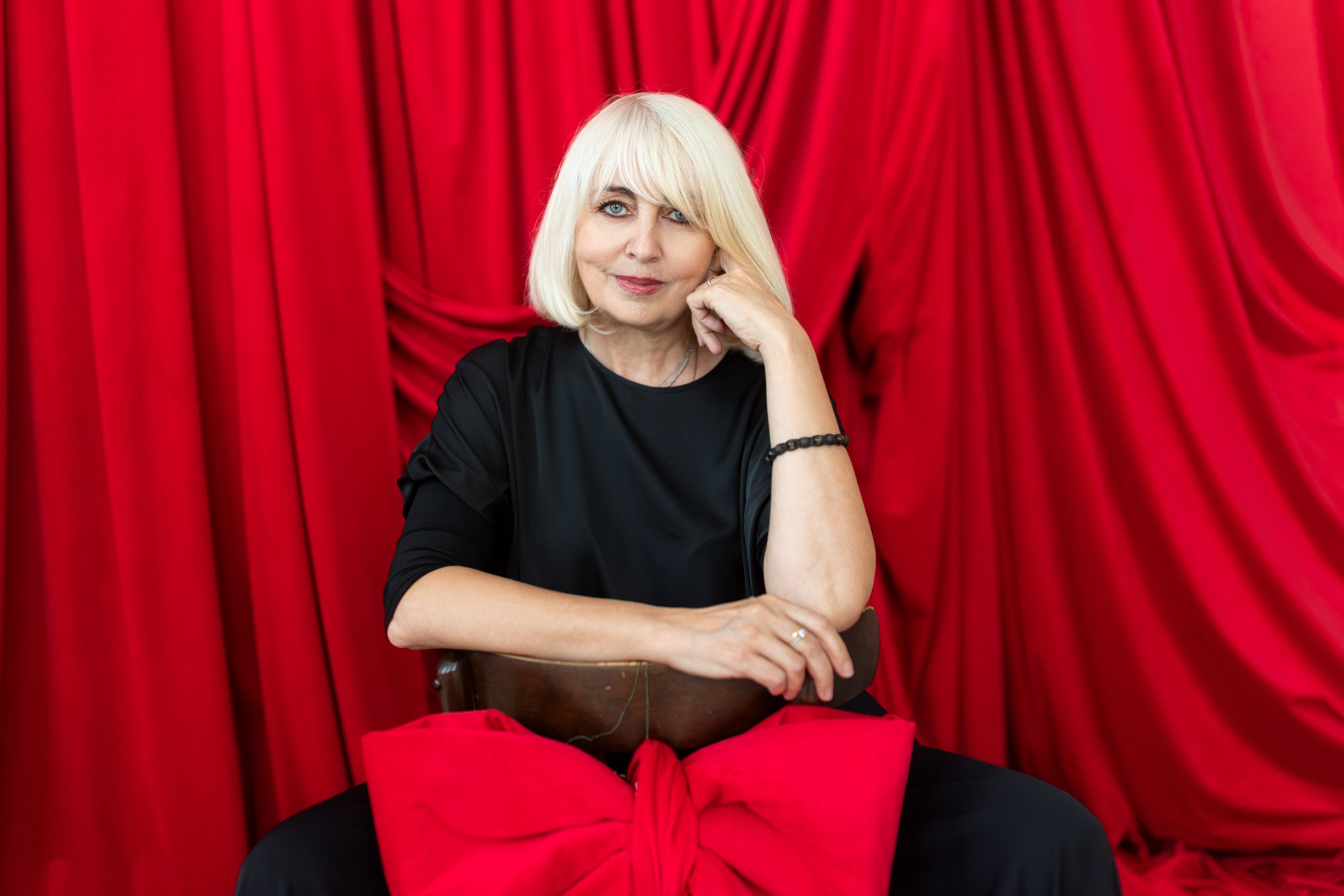 Портретная съемка в интерьерной студии для Елены в формате для «себя»