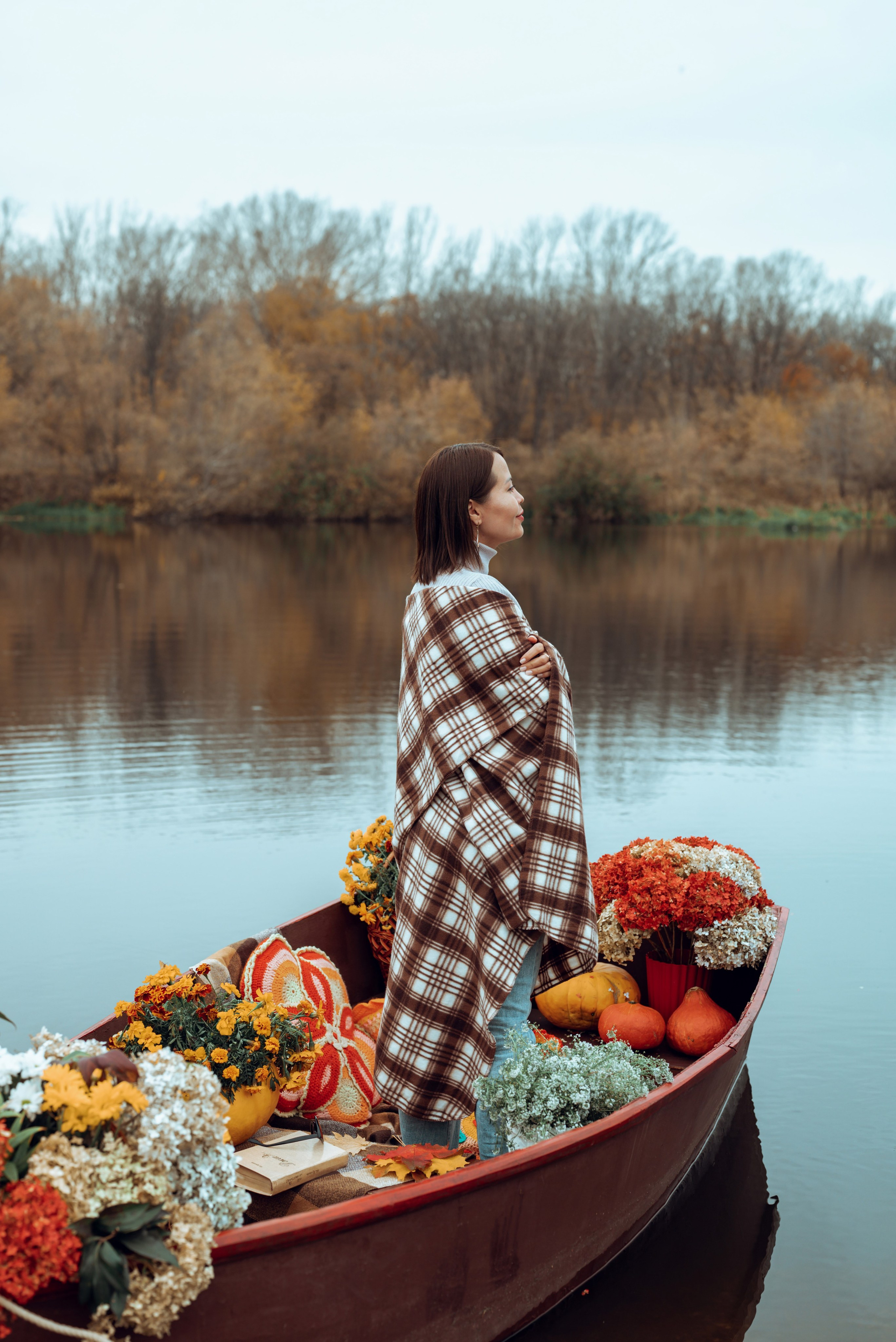 Фотопроект с осенней лодкой. Фотограф в городе Салават
