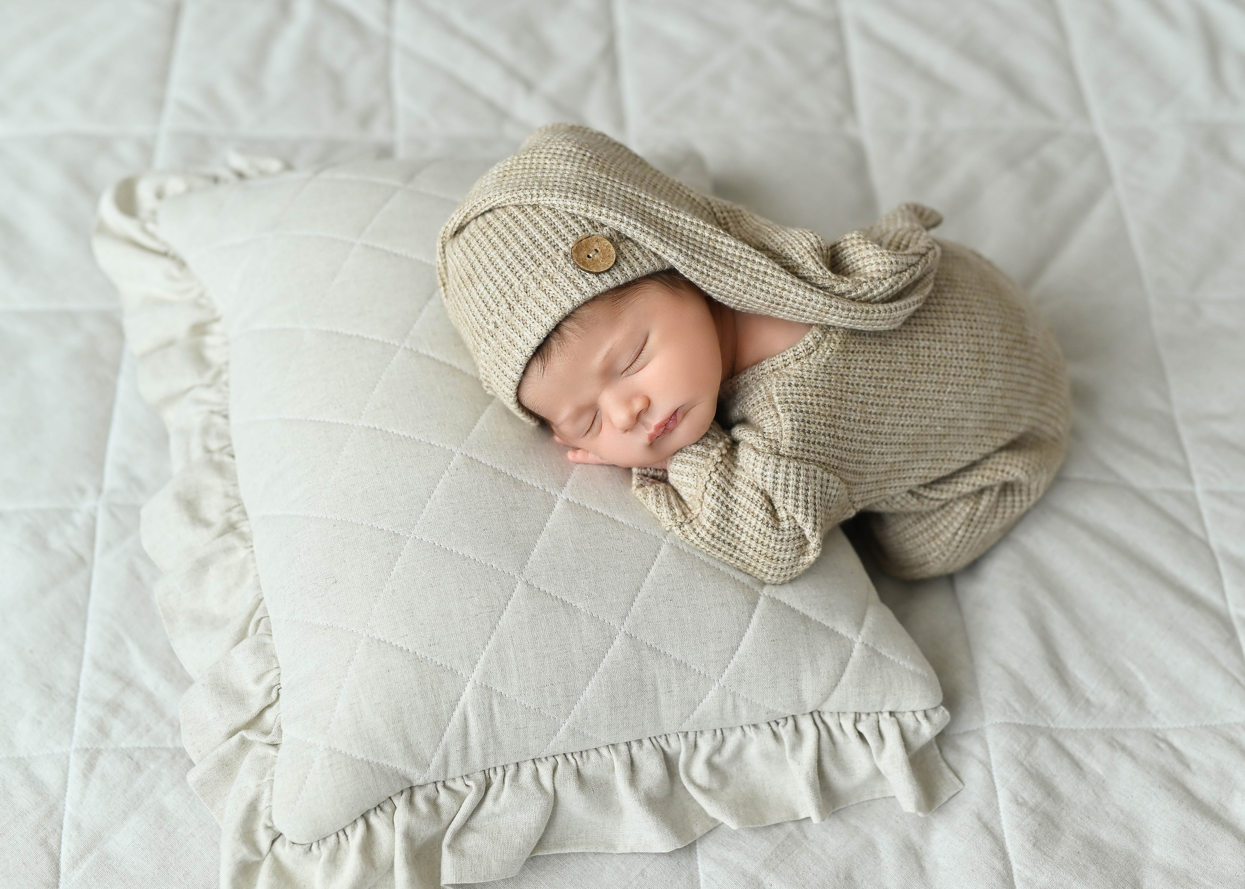 Лайфстайл с элементами ньюборн. Фотограф новорождённых малышей в Краснодаре Татьяна Нагорная