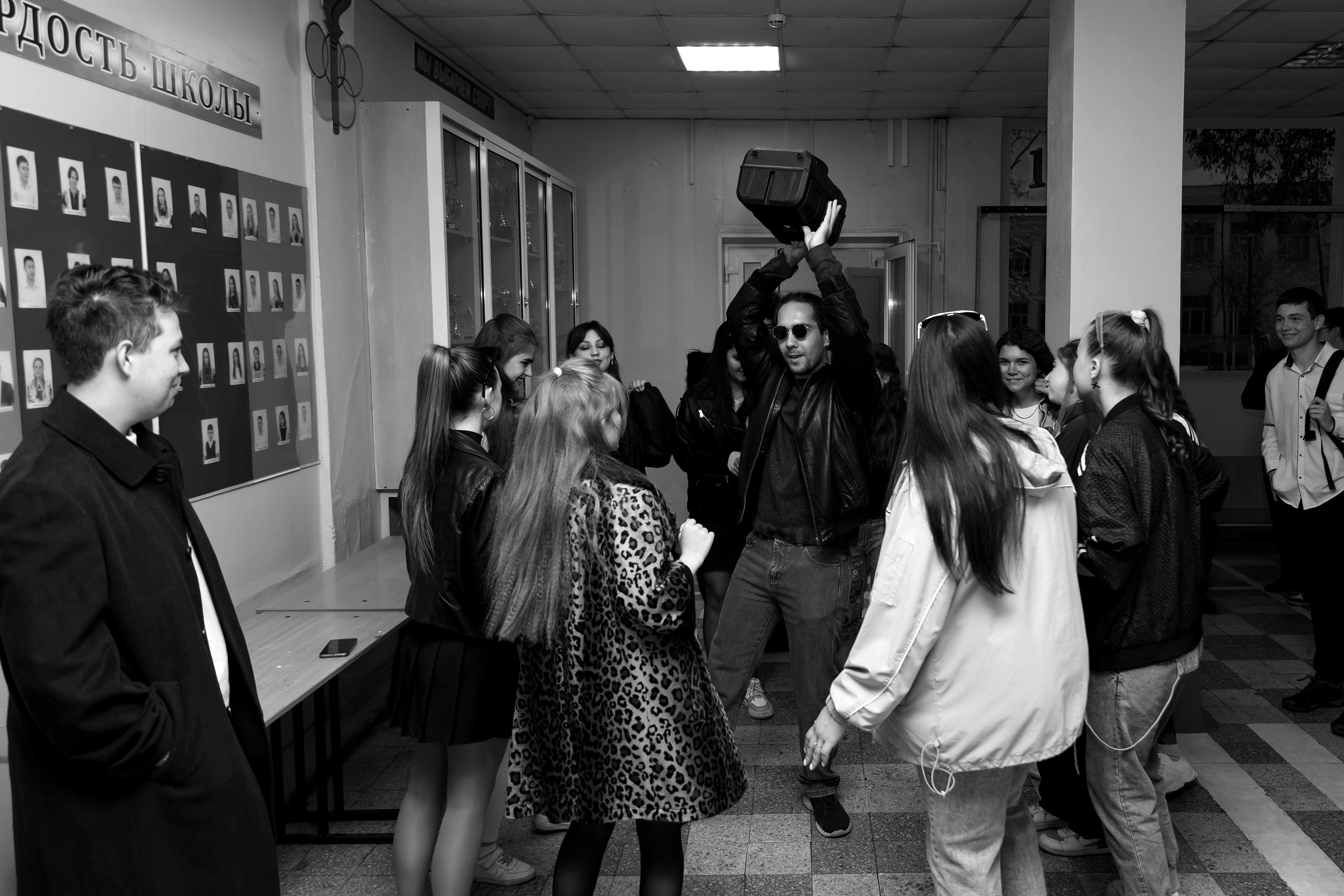 11 класс день не послушания в школе. Фотограф Любовь Корниенко, Примоский край