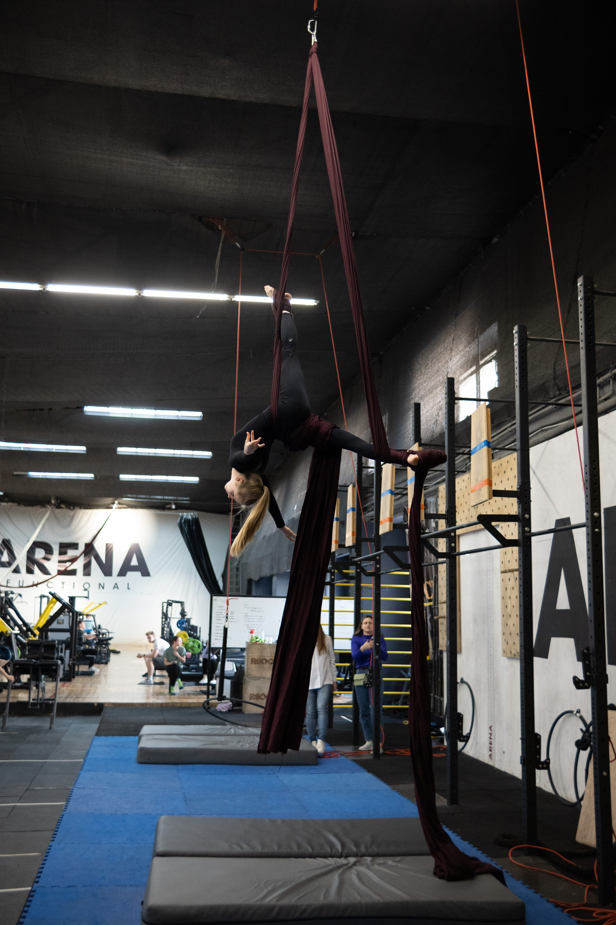 Внутриклубные соревнования по воздушной гимнастике 02.04.23