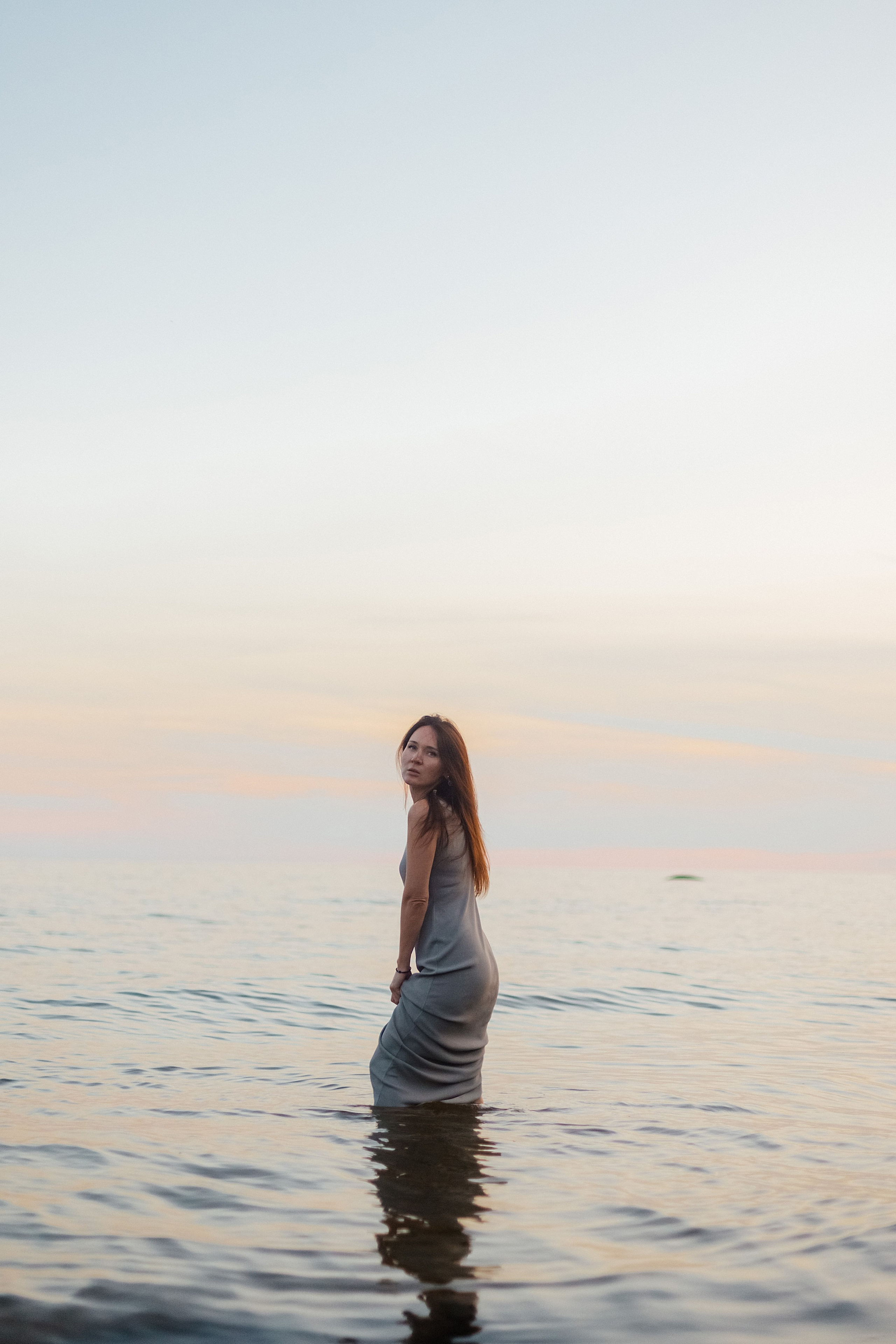 Атмосферная съёмка на Финском заливе. Семейный фотограф Любовь Саркеева