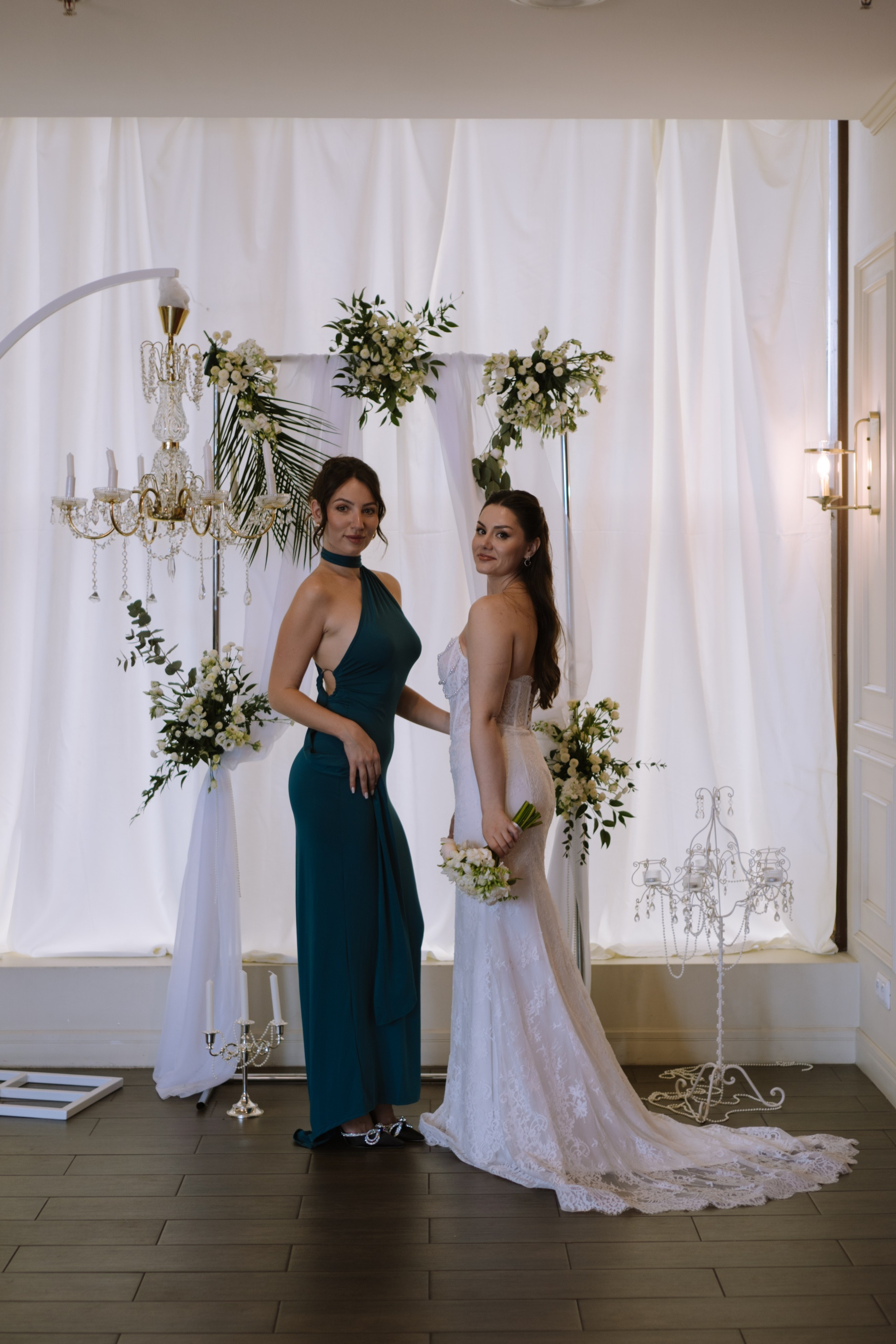 СВАДЕБНЫЙ БАНКЕТ НА ВЛАДИМИРСКОЙ В САНКТ-ПЕТЕРБУРГЕ (КАМЕРНАЯ СВАДЬБА). Профессиональный фотограф, Санкт-Петербург — Виктория Богомолова