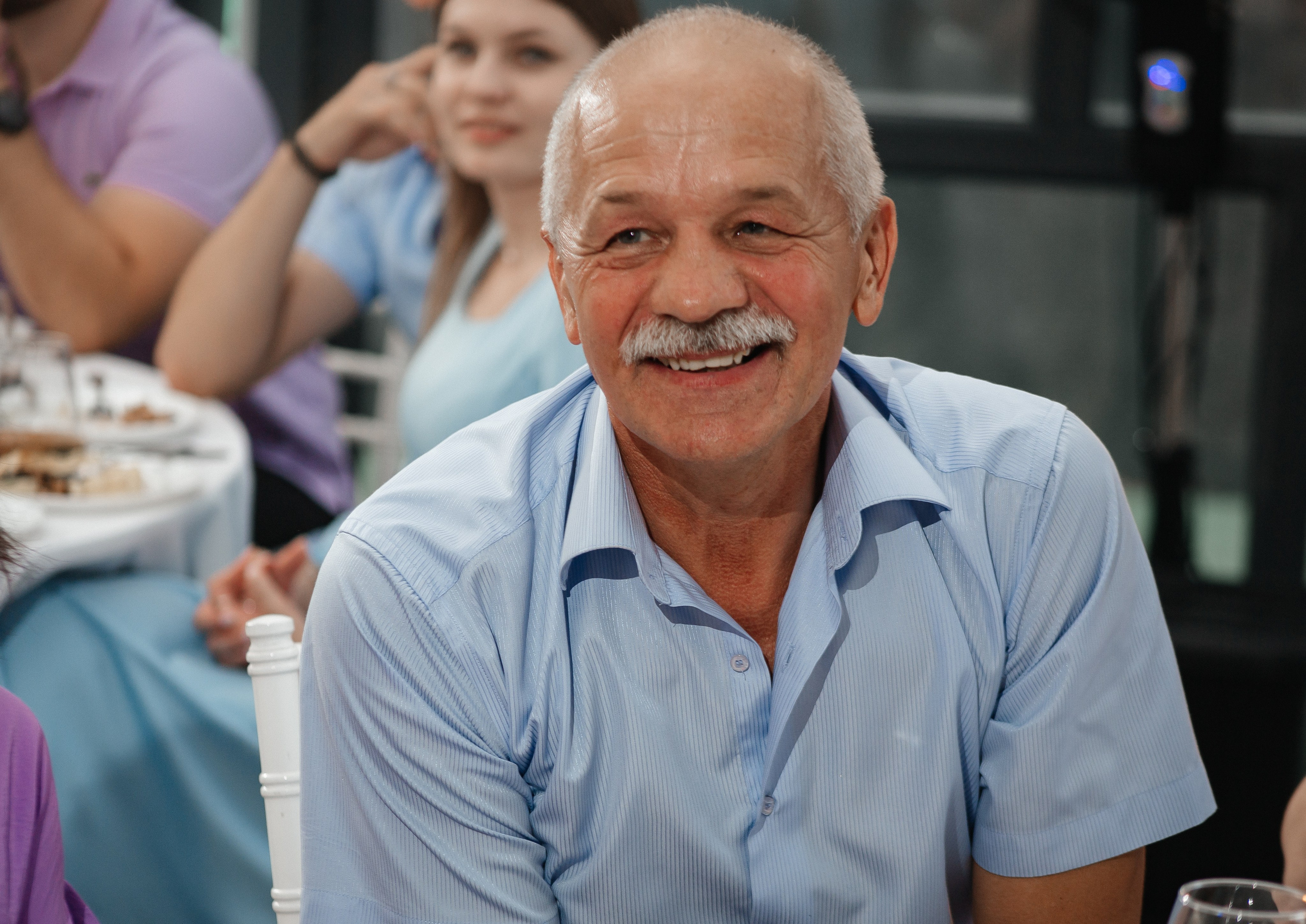 А&А — фотосессия на стадионе. Свадебный фотограф в Оренбурге Илья Володьков