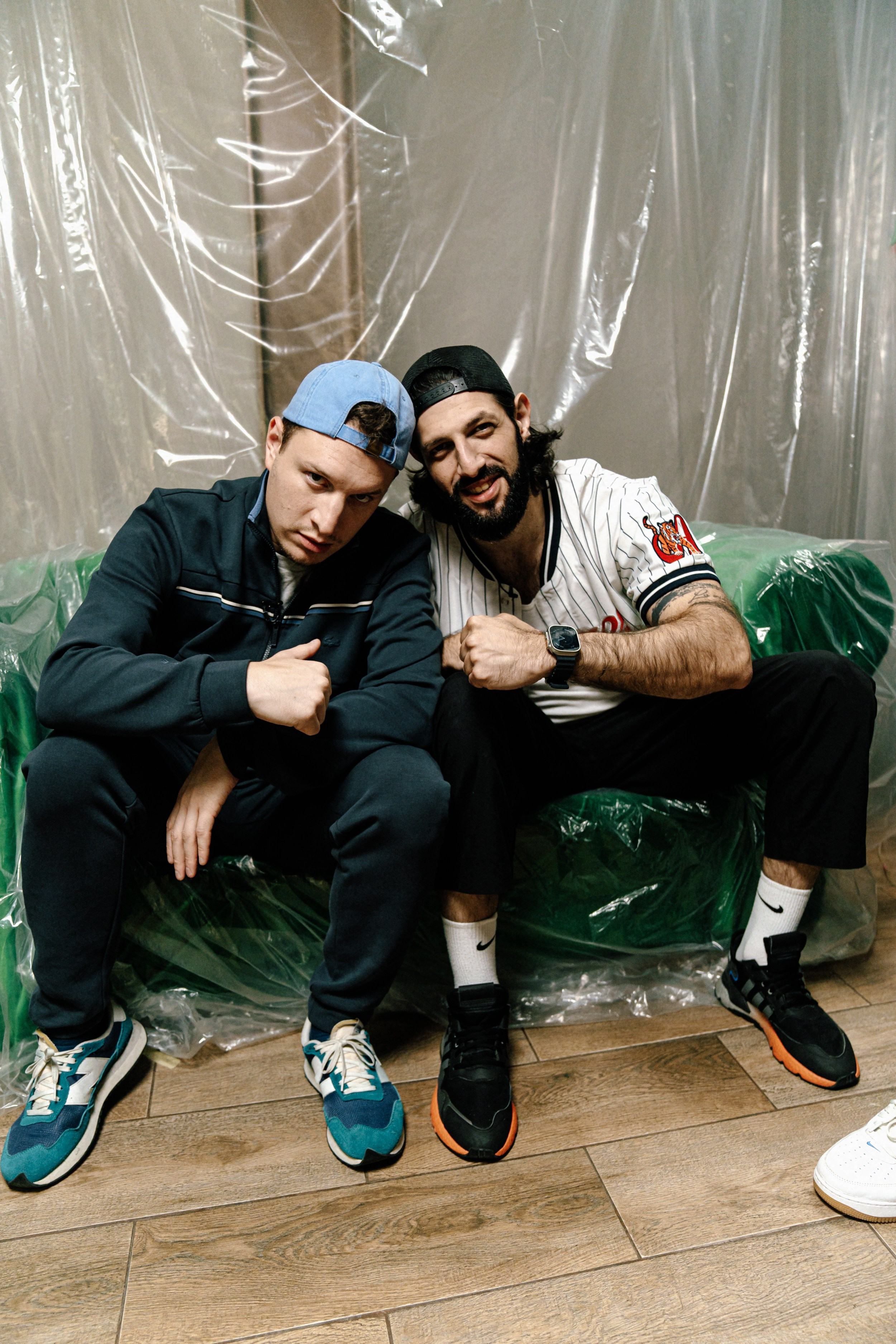 Бэкстейдж шоу Клик Клак «Кажется нащупал». Костя Жуков — фотограф в Москве