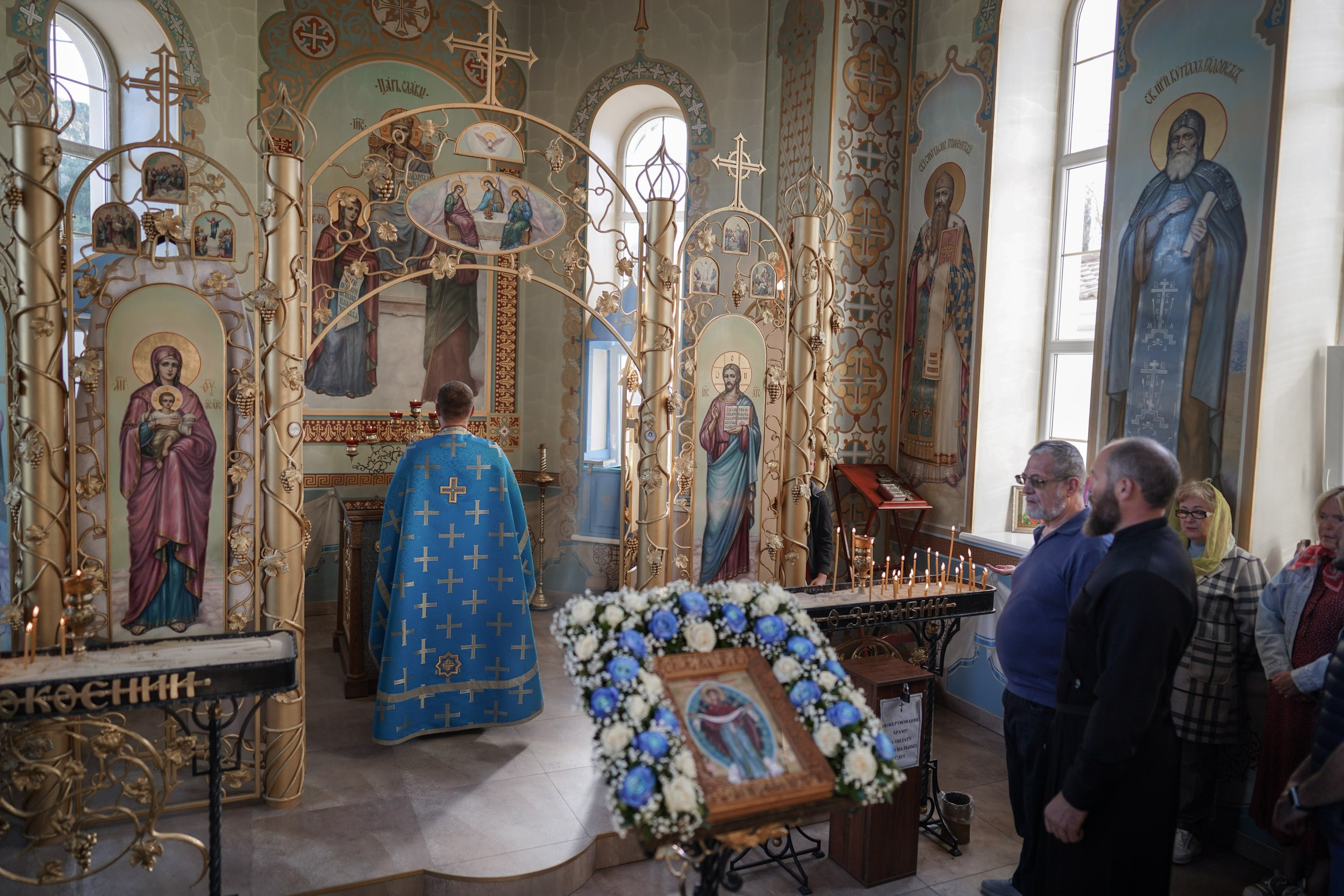 Покров Пресвятой Богородицы в храме ап. Андрея Первозванного. Церковный фотограф Севастополь