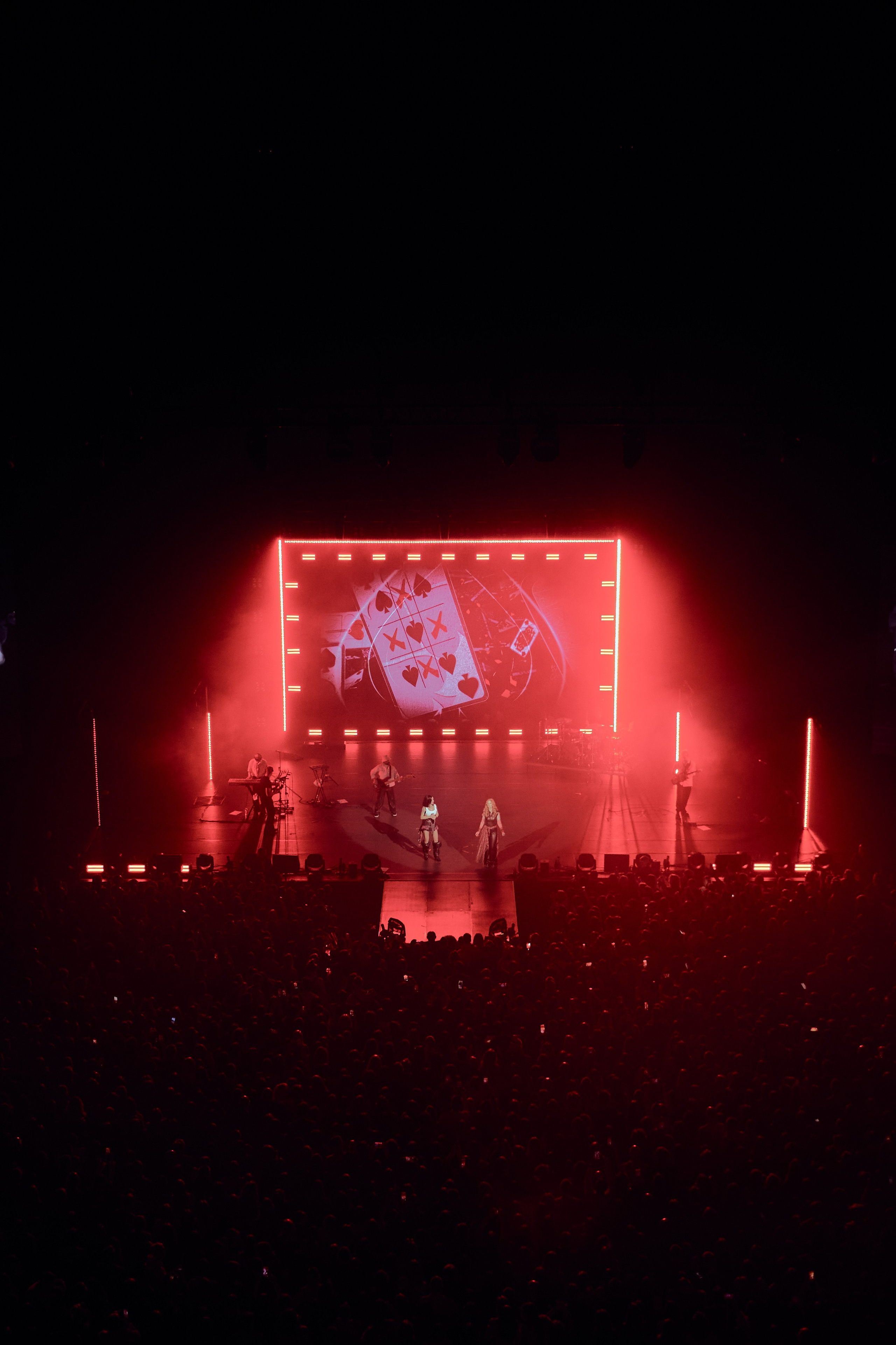 T.a.t.u. Репортажный фотограф мероприятий и концертов в Екатеринбурге