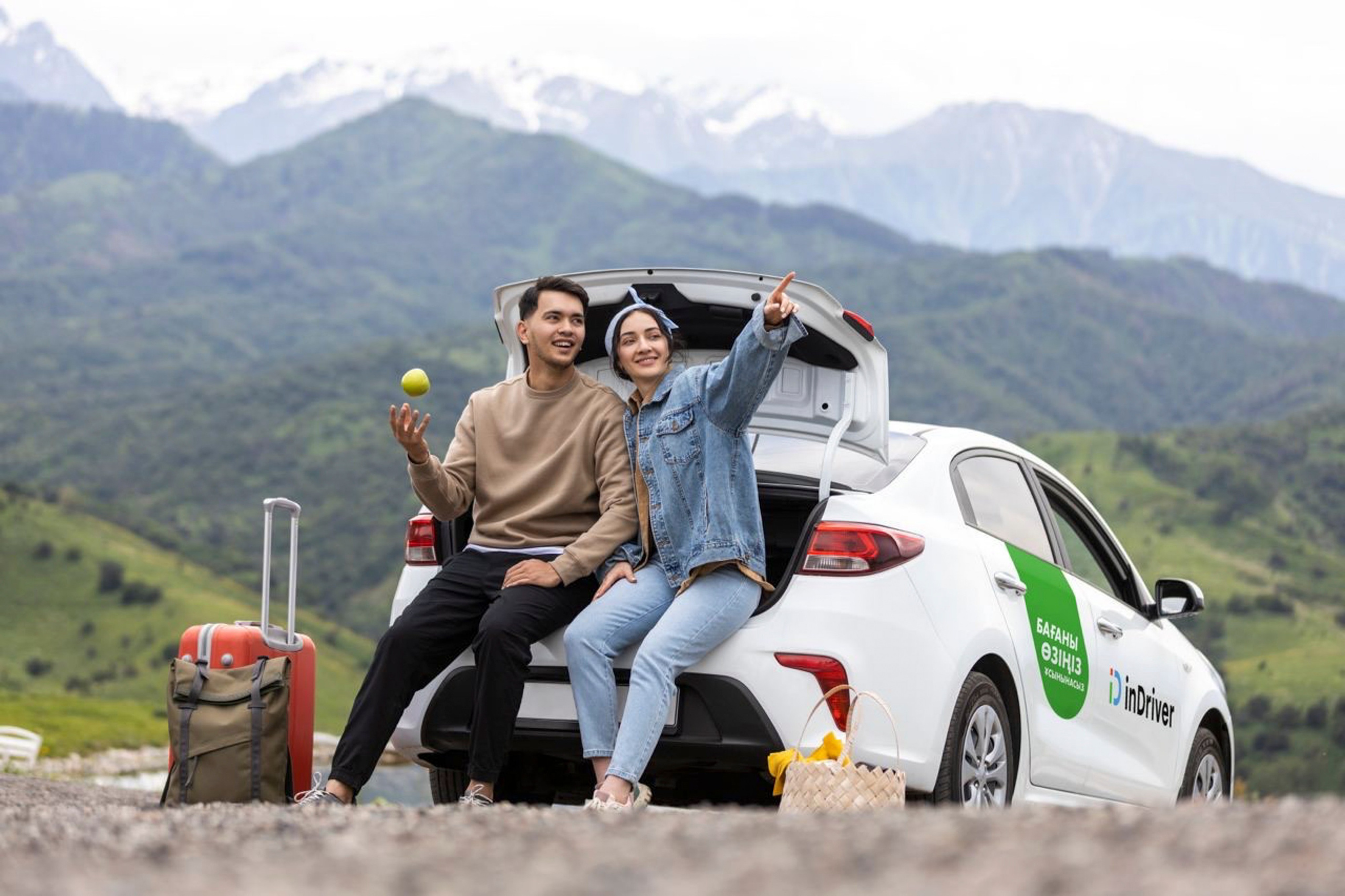 Реклама. Фотограф в Алматы Виктор Магдеев