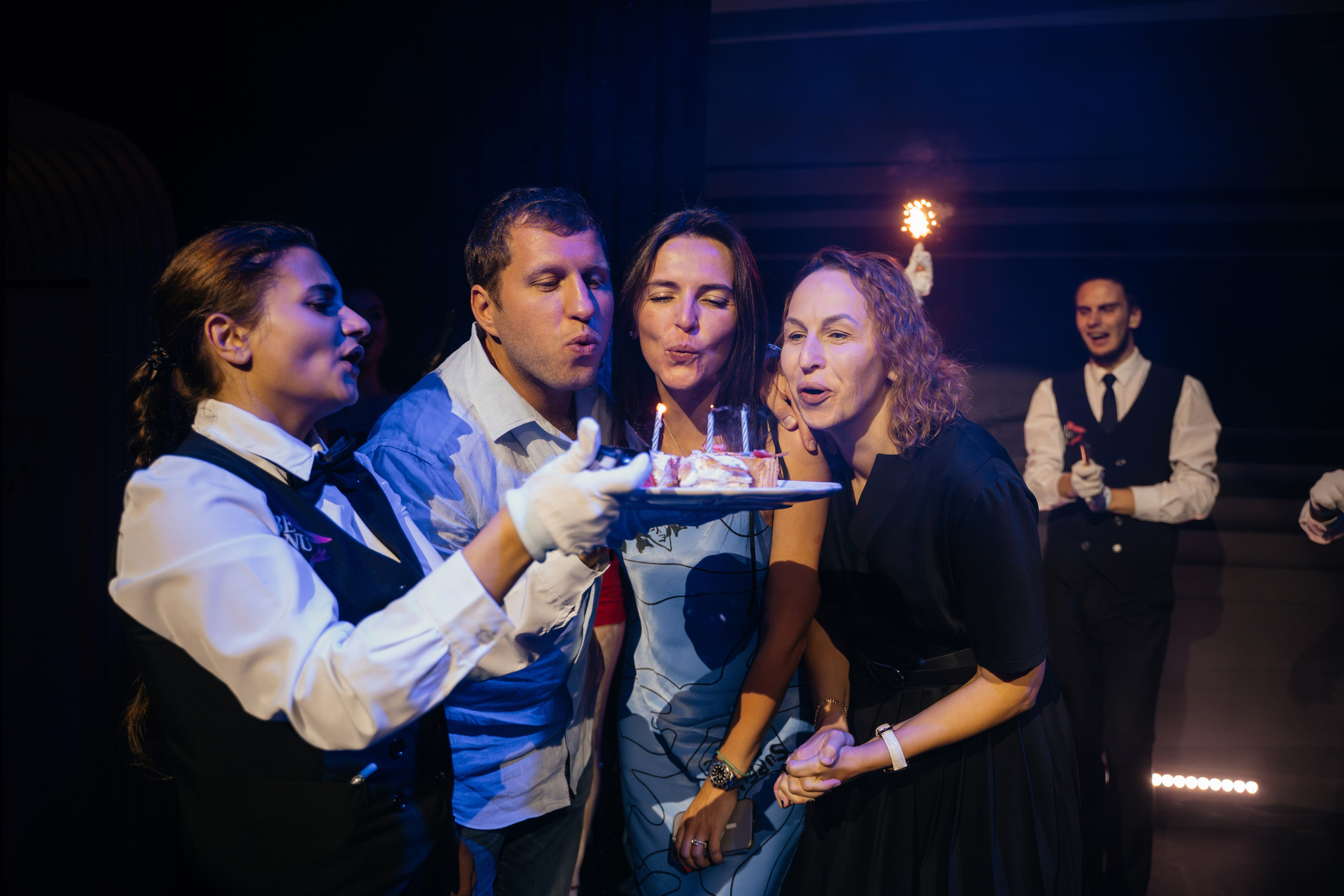 14 сентября (суббота). BENUAR Restaurant