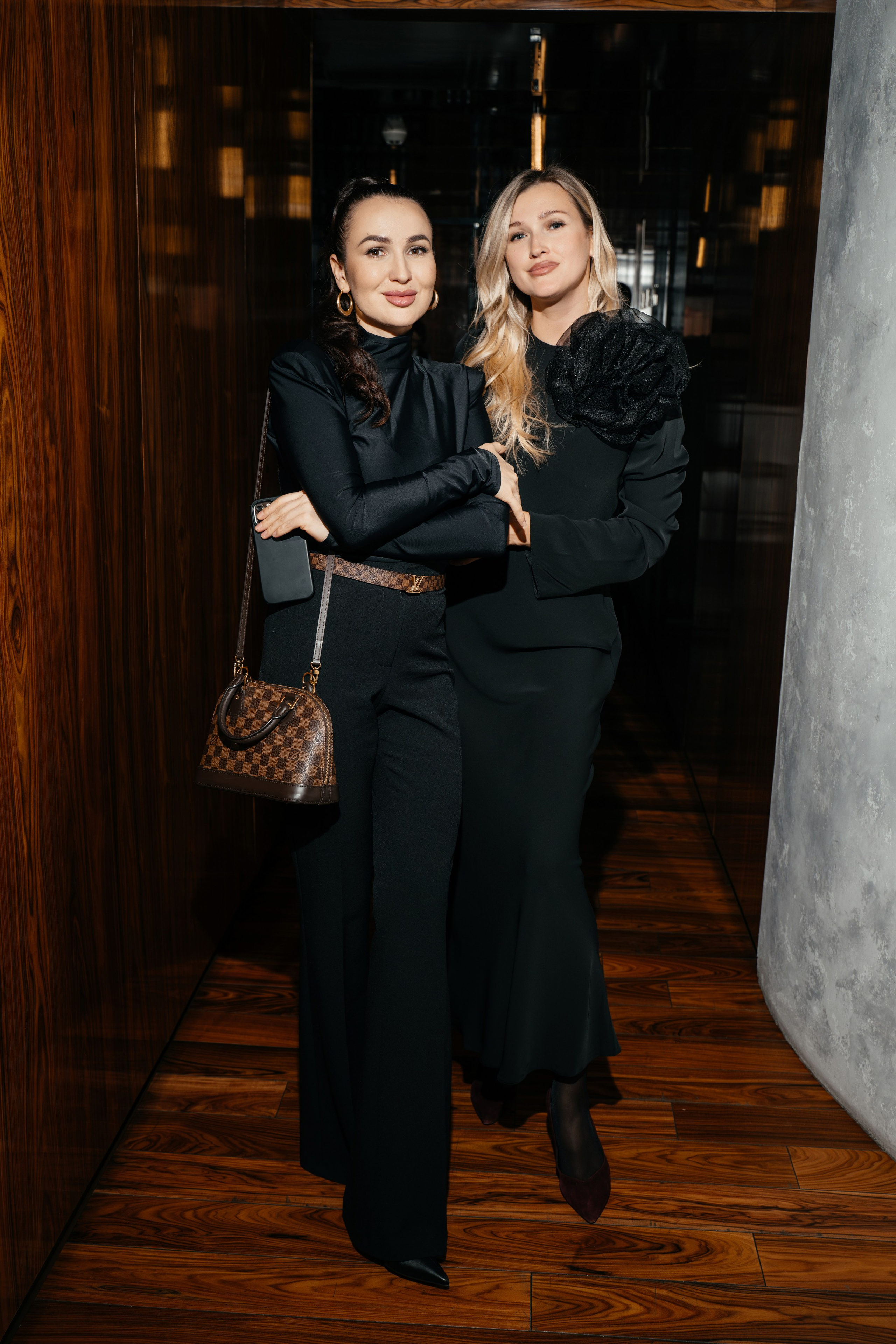 15 ноября (пятница). BENUAR Restaurant