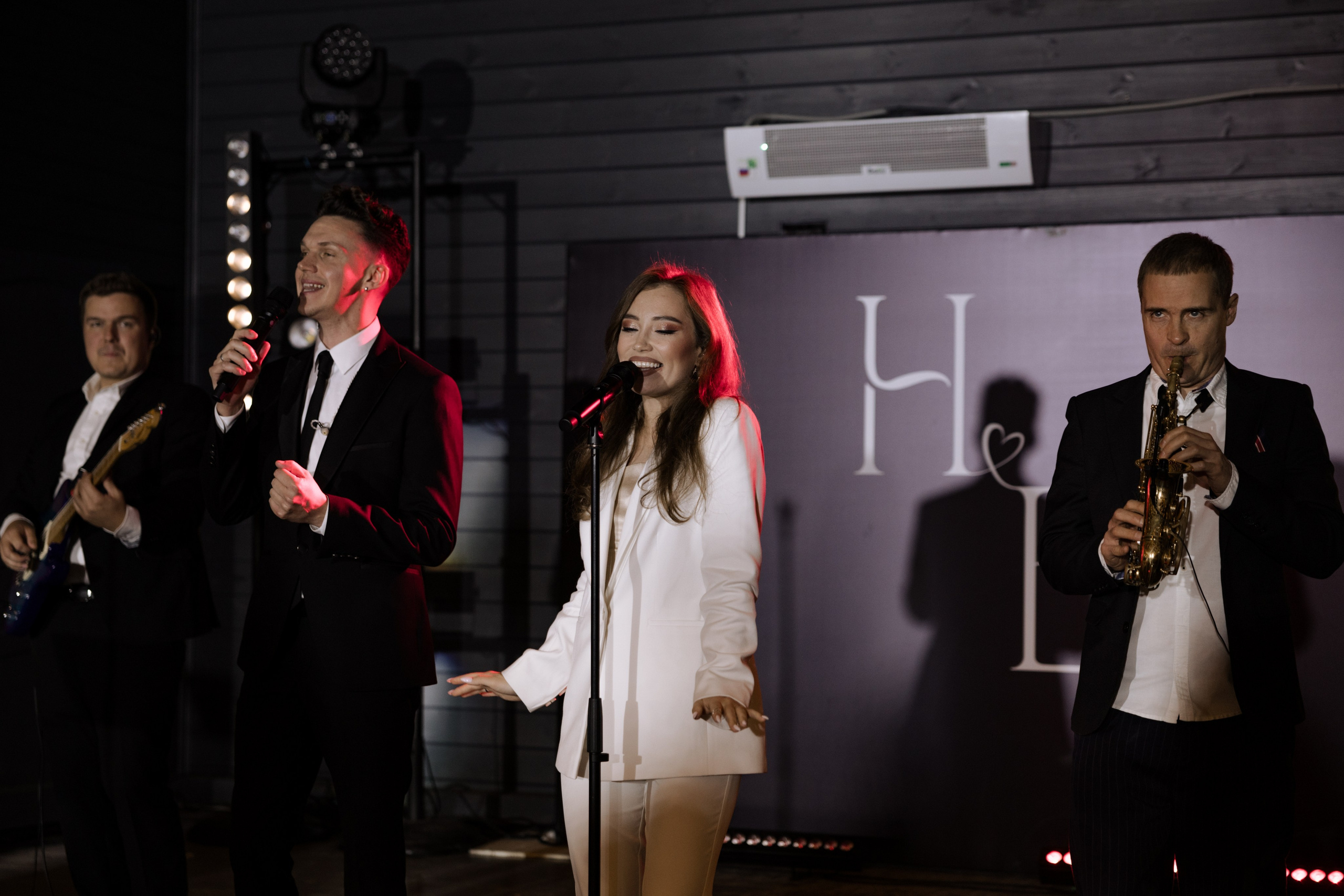 LOVELOVELOVELOVELOVE. Фотограф Наталия Бирюкова