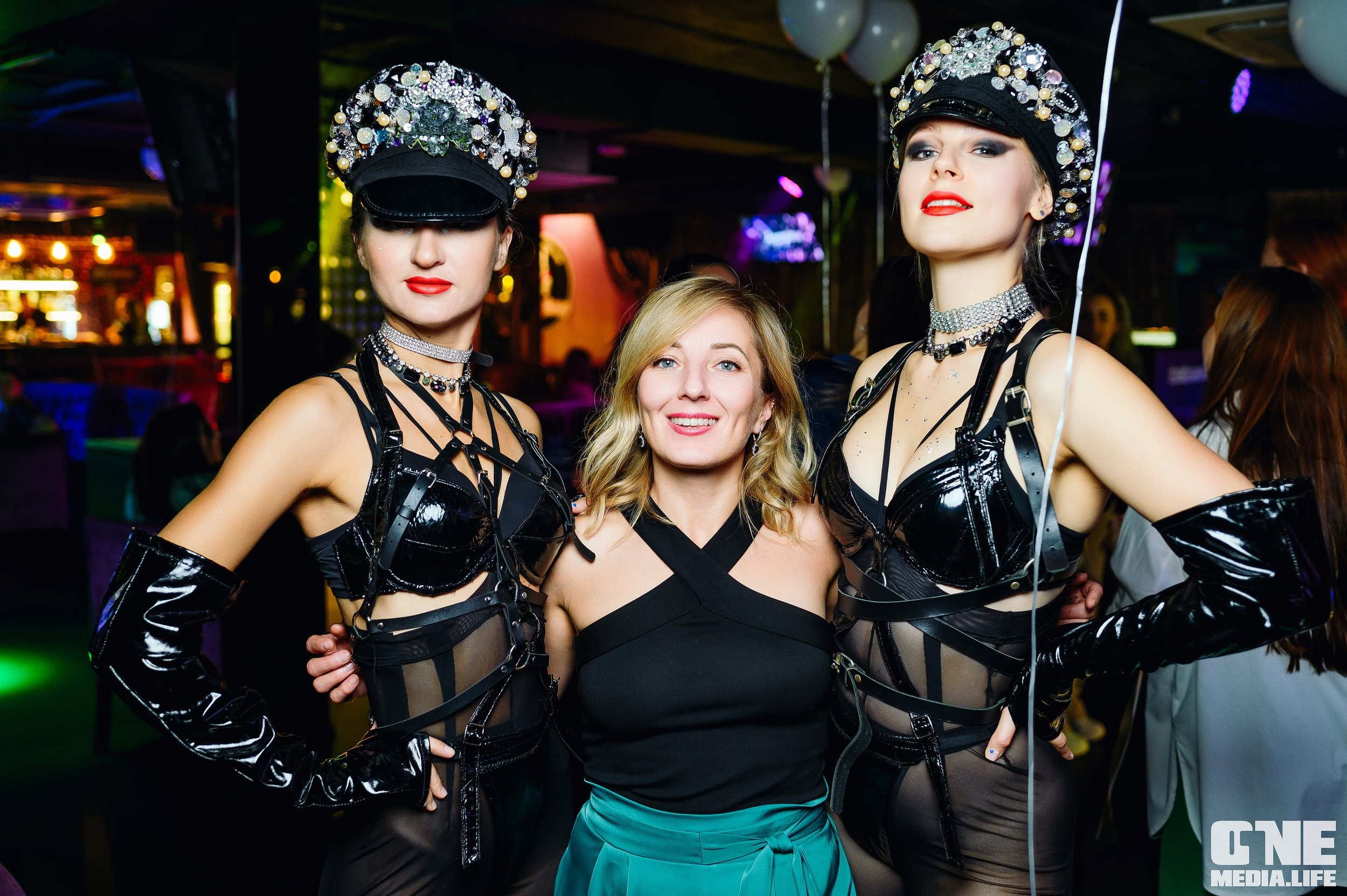 Фоторепортаж из караоке-клуба Эйфория. One Media Life: фоторепортажи, фотоотчеты с мероприятий и заведений