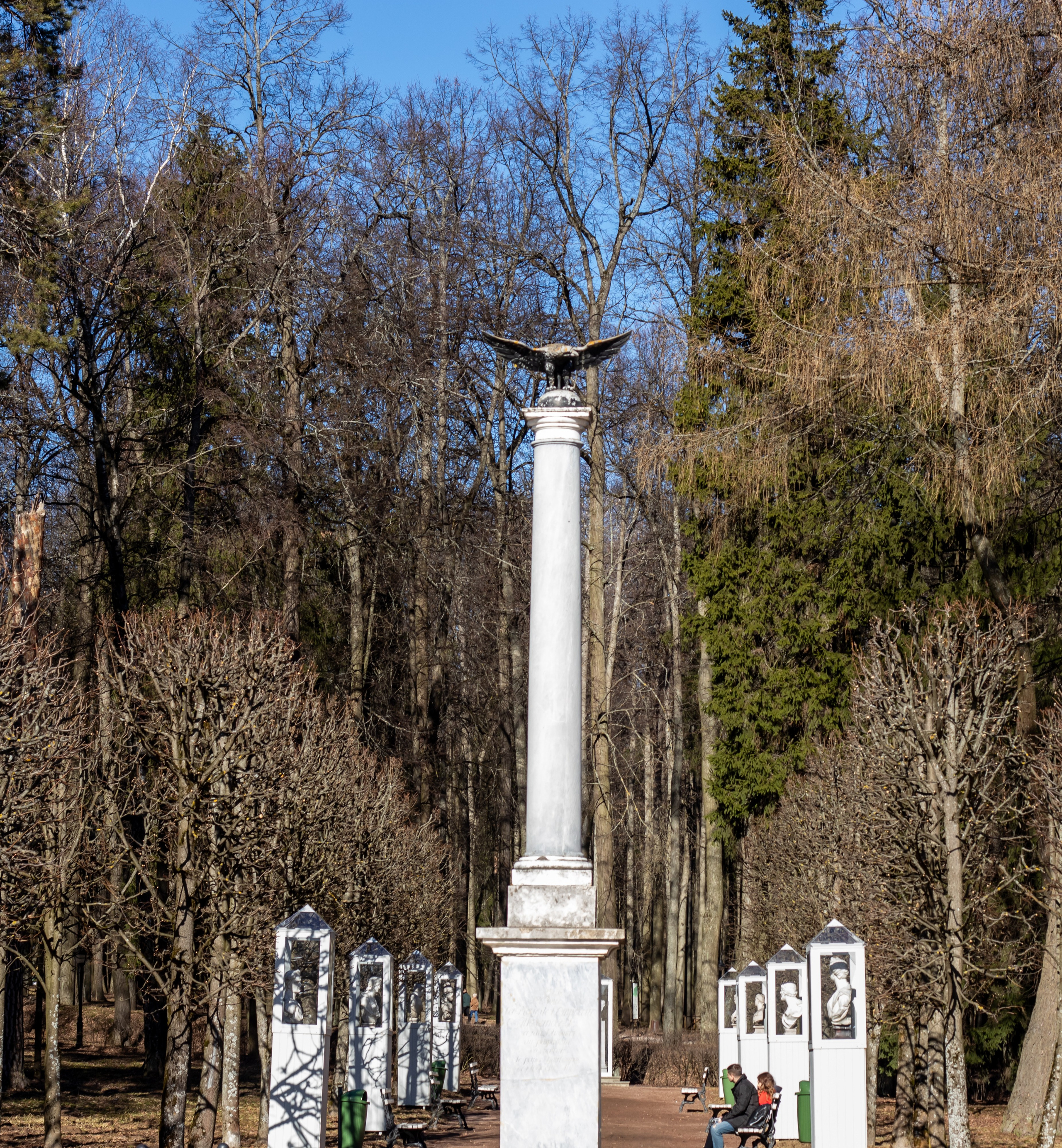 Фотосессия в Усадьбе Архангельское Красногорск мужской деловой портрет