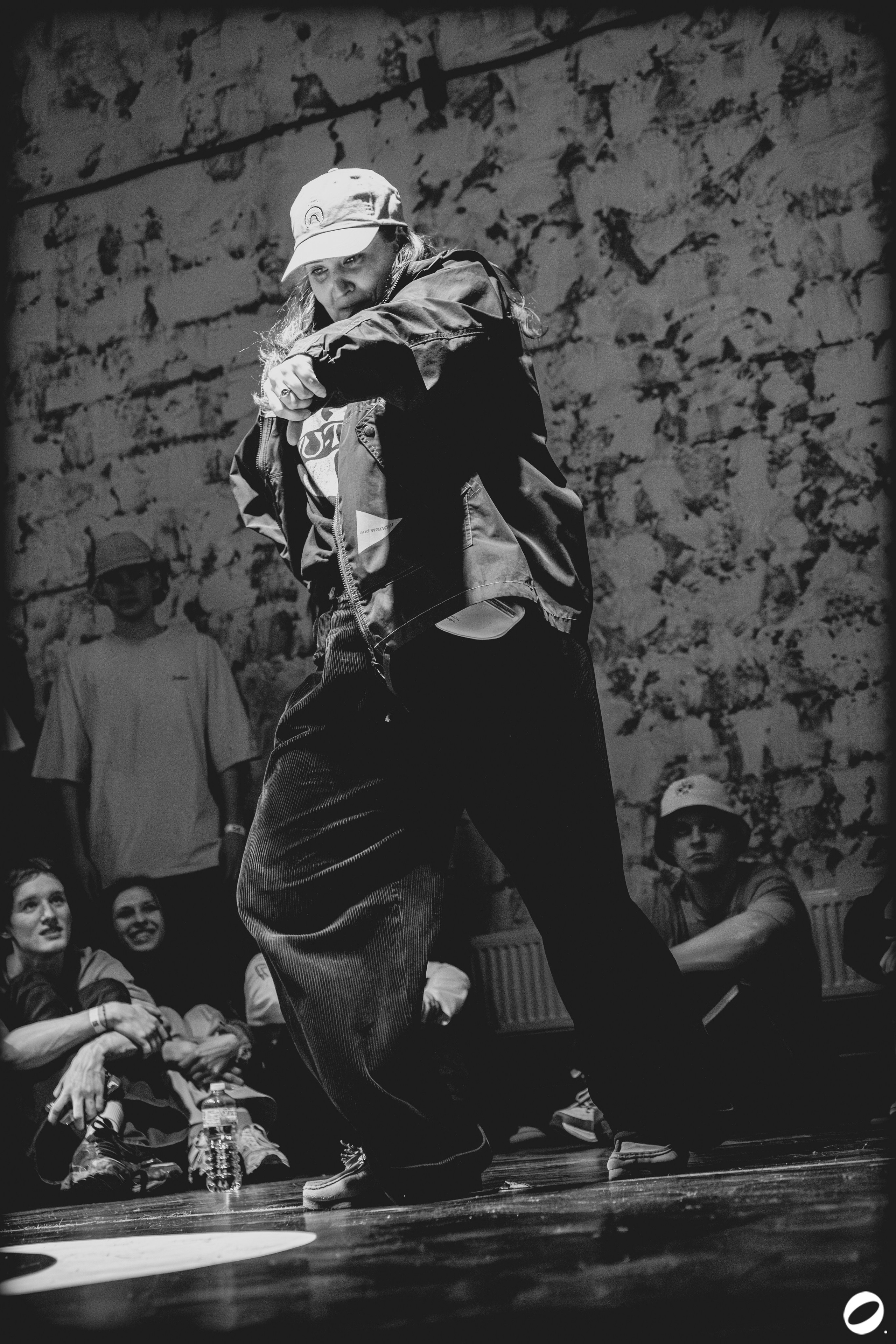 ODD.CLUB 04/04 (@youlovebu). Соня бу тебя сфоткала