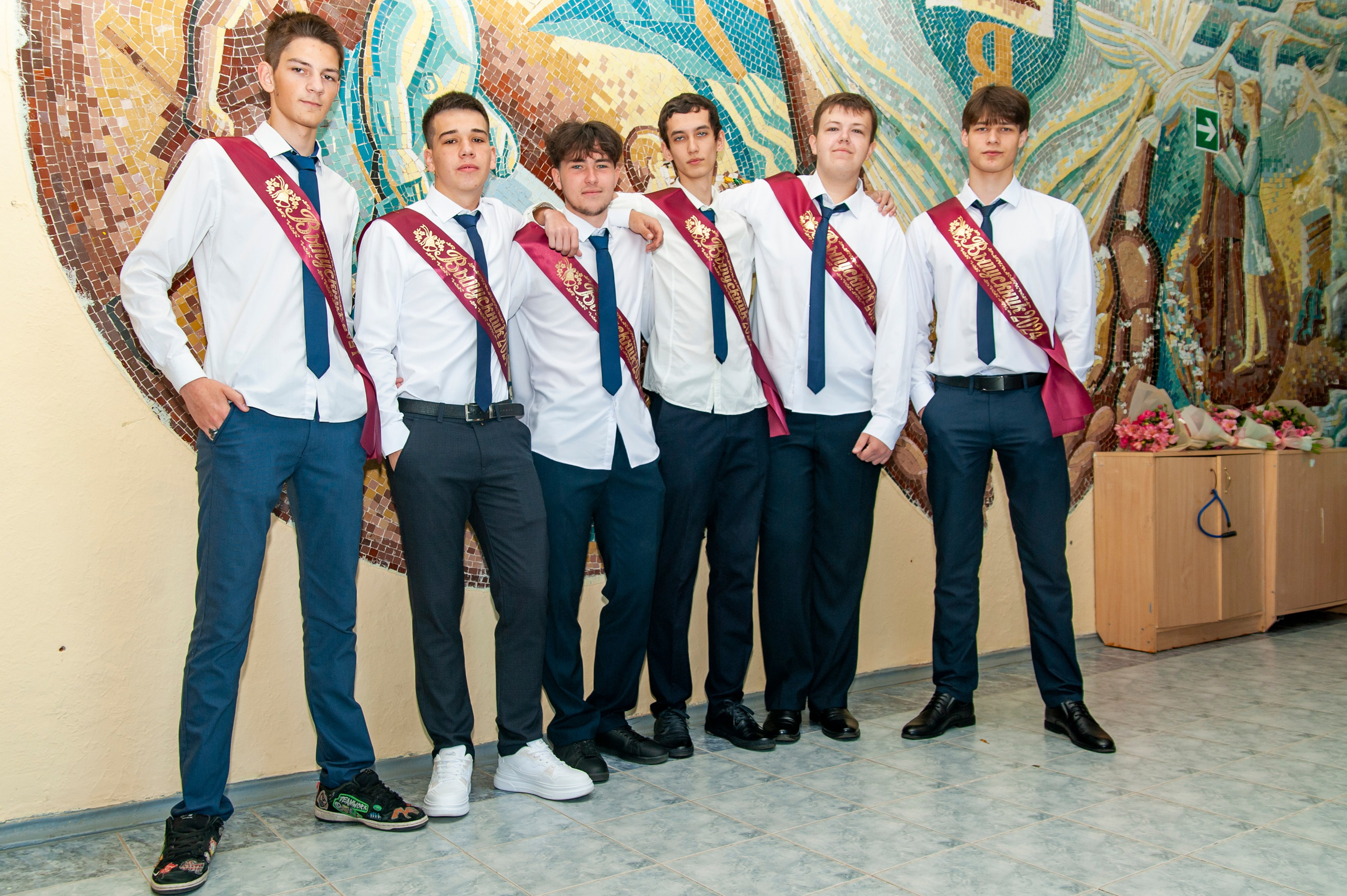 Последний Звонок МАОУ СОШ № 17 им. Эдуарда Есаяна — Архипо-Осиповка. Свадебный и семейный фотограф Денис Лукьянов в Краснодаре, Краснодарском крае и Республике Крым