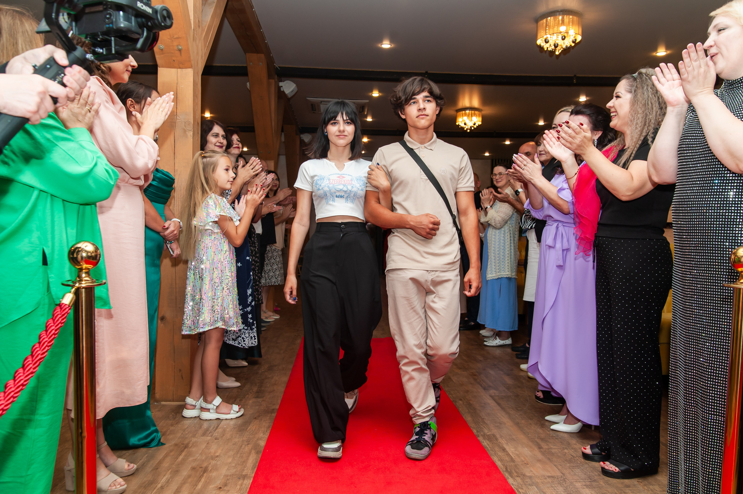 Выпускной МАОУ СОШ № 17 им. Эдуарда Есаяна. Свадебный и семейный фотограф Денис Лукьянов в Краснодаре, Краснодарском крае и Республике Крым