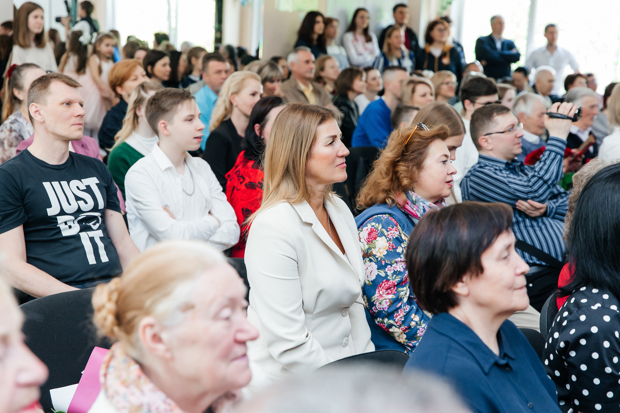 101 лицей — Последний звонок (25 мая 2022). Свадебный и семейный фотограф Крамар Наталья