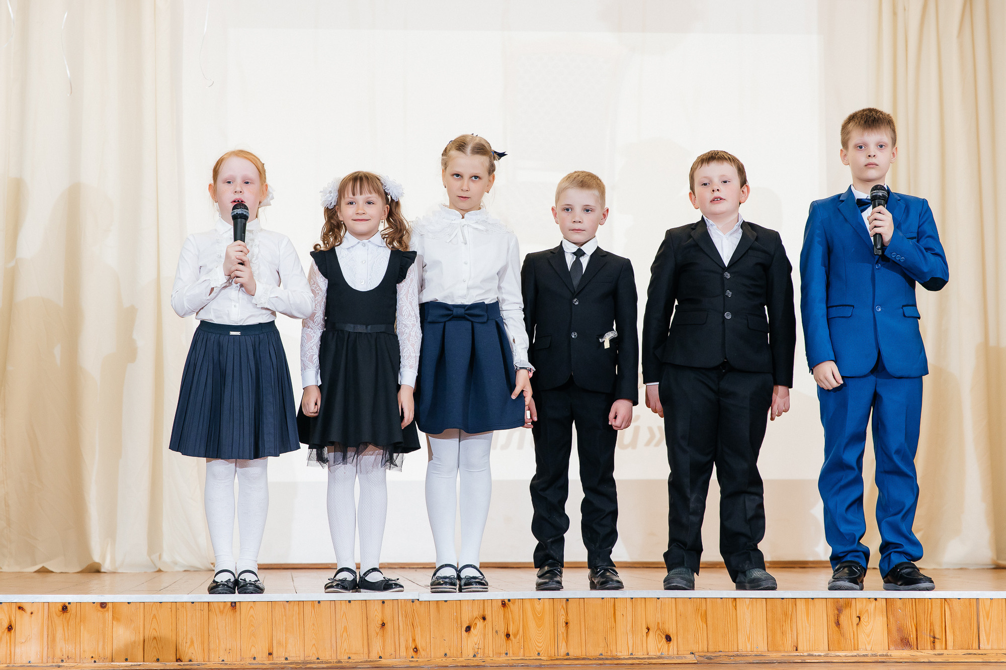 101 лицей — Последний звонок (25 мая 2022). Свадебный и семейный фотограф Крамар Наталья