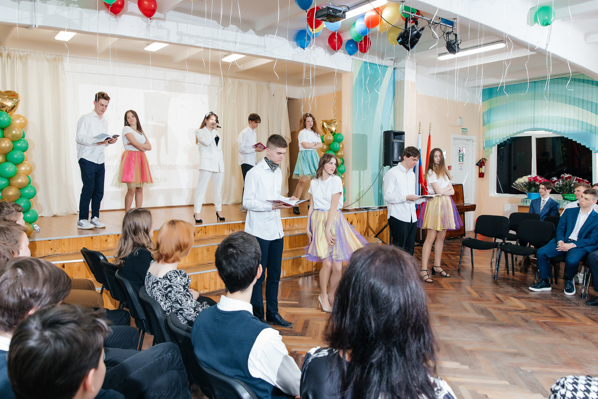 101 лицей — Последний звонок (25 мая 2022). Свадебный и семейный фотограф Крамар Наталья