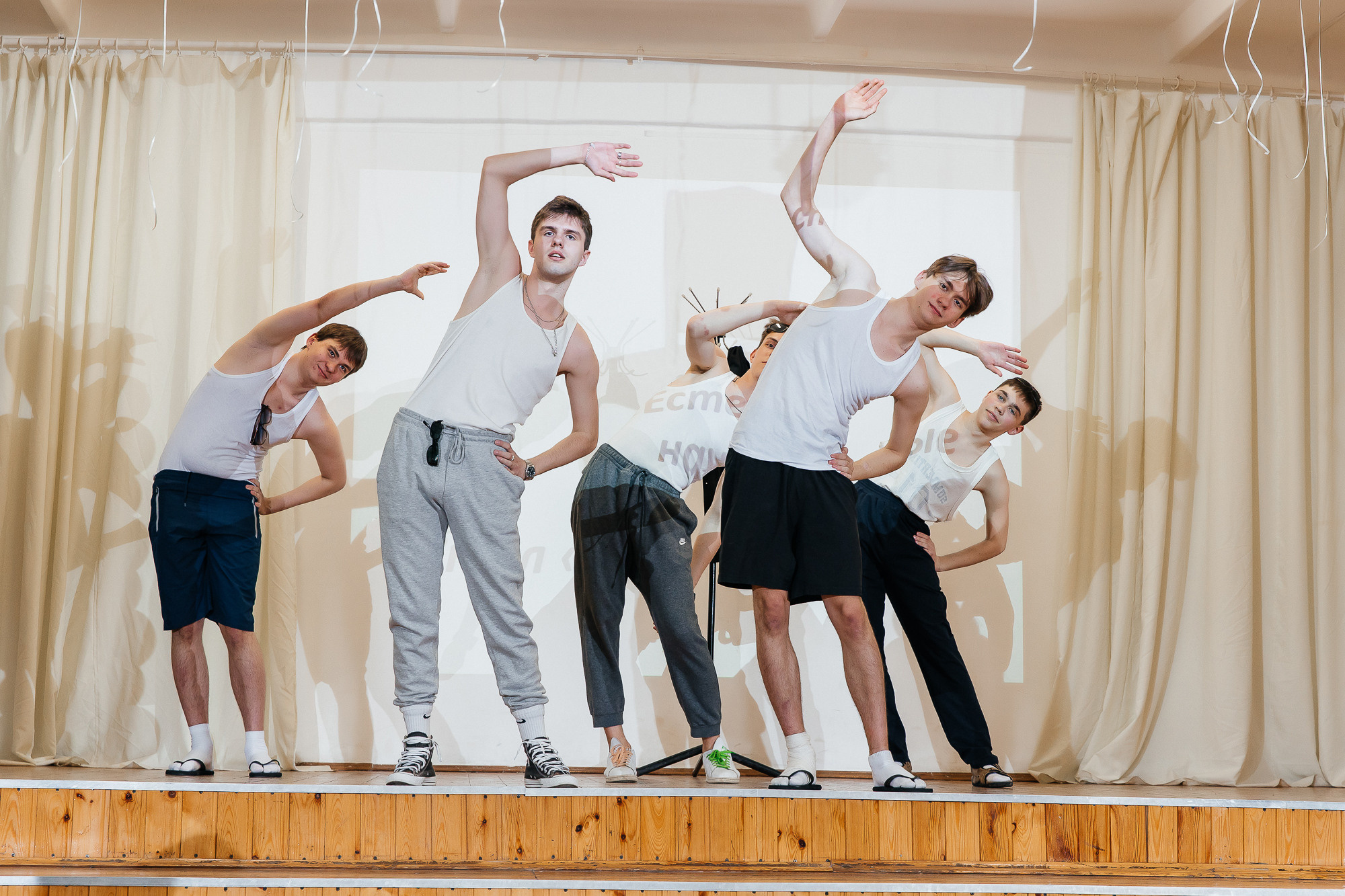 101 лицей — Последний звонок (25 мая 2022). Свадебный и семейный фотограф Крамар Наталья