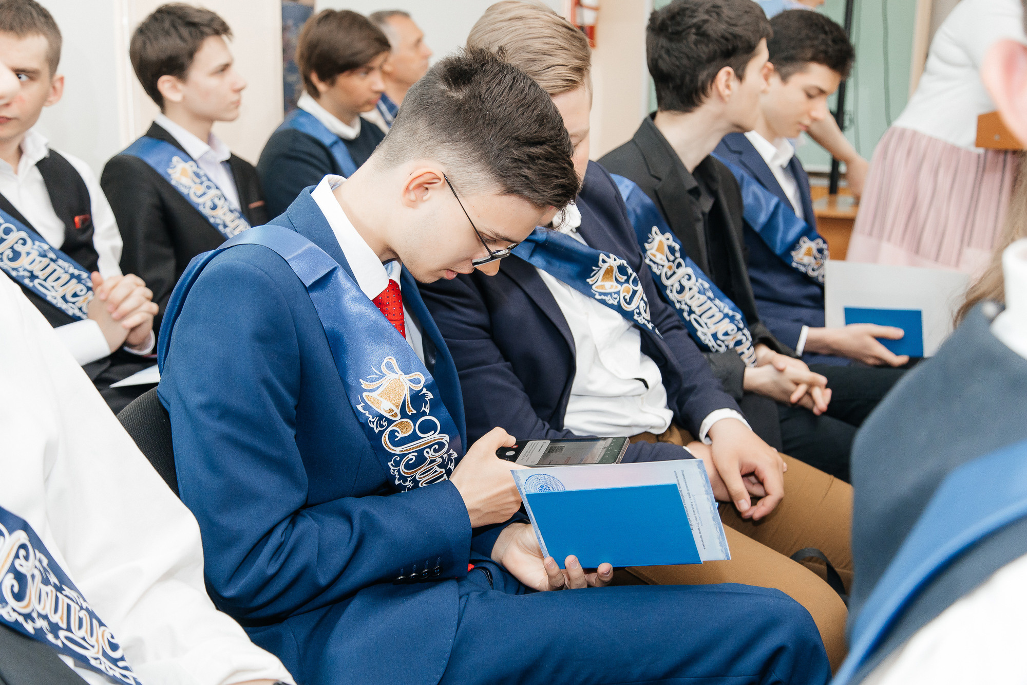 101 лицей — Вручение аттестатов (23 июня 2022). Свадебный и семейный фотограф Крамар Наталья