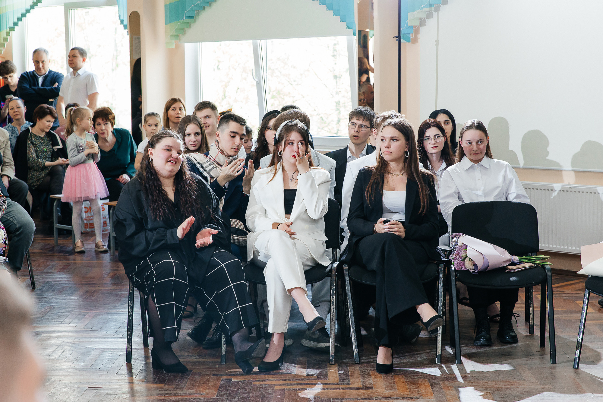 101 лицей — Последний звонок (25 мая 2022). Свадебный и семейный фотограф Крамар Наталья