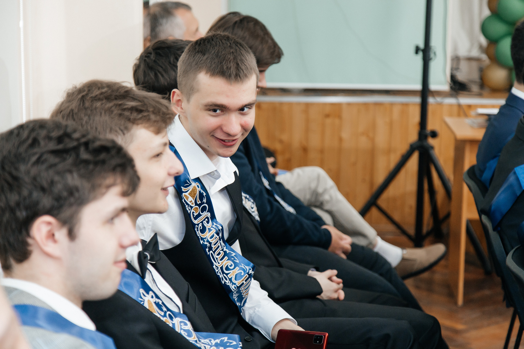 101 лицей — Вручение аттестатов (23 июня 2022). Свадебный и семейный фотограф Крамар Наталья