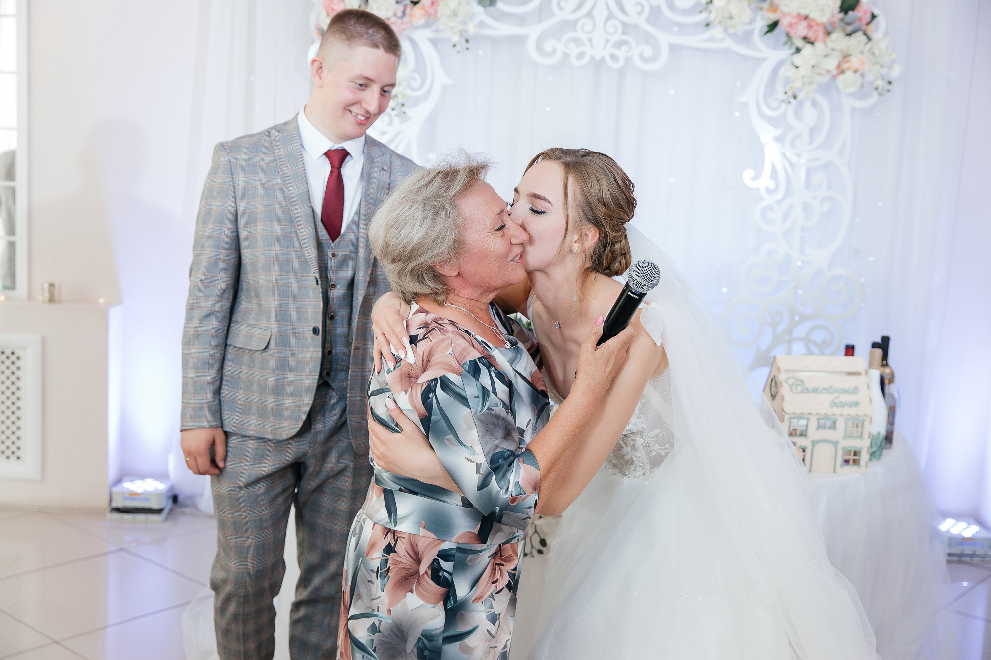 Анастасия и Кирилл (2 июня 2022). Свадебный и семейный фотограф Крамар Наталья