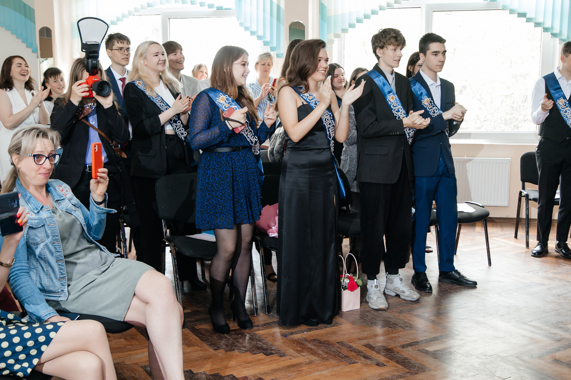 101 лицей — Вручение аттестатов (23 июня 2022). Свадебный и семейный фотограф Крамар Наталья