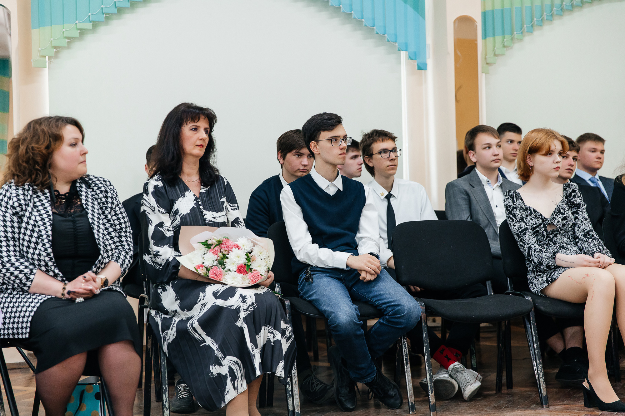 101 лицей — Последний звонок (25 мая 2022). Свадебный и семейный фотограф Крамар Наталья