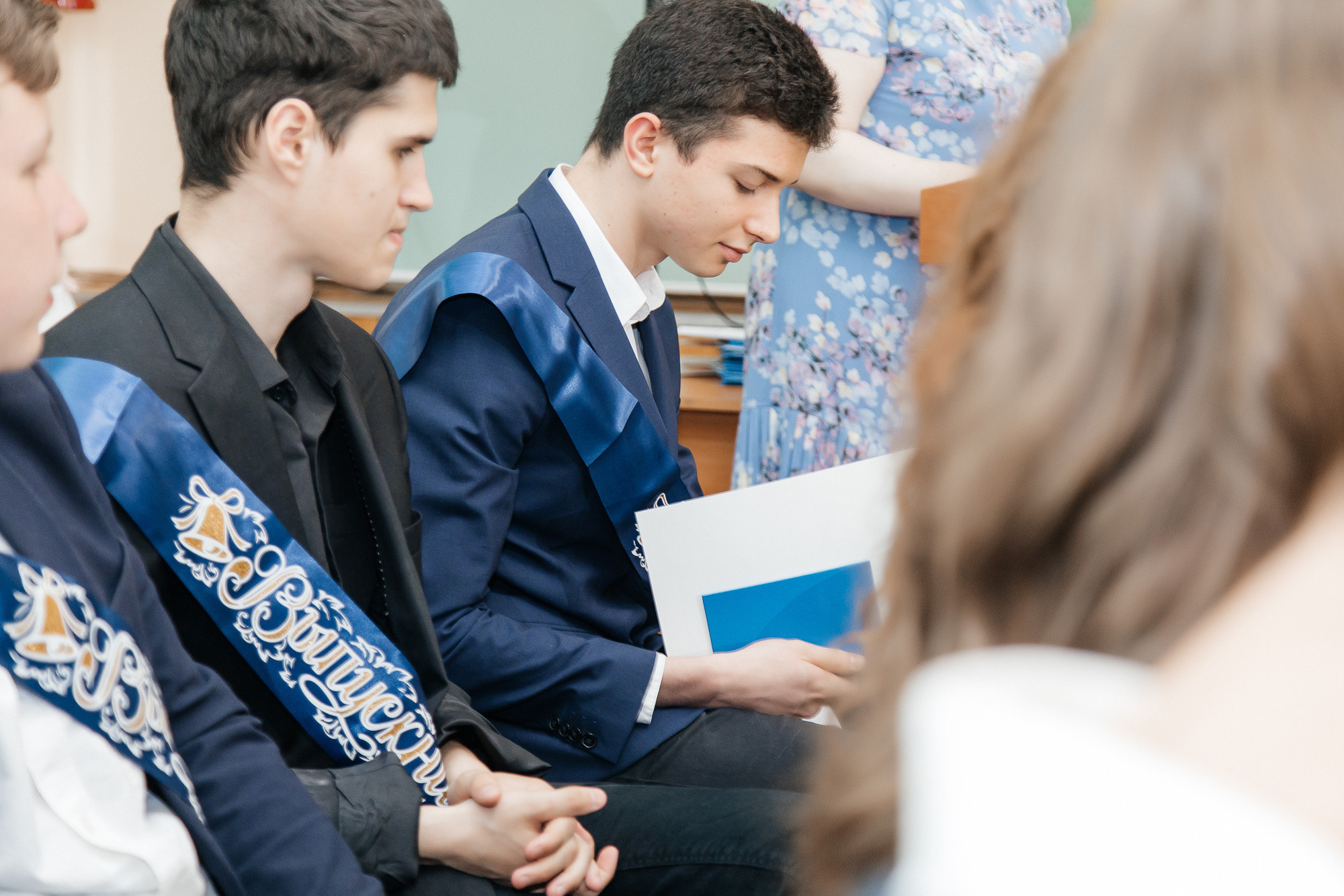 101 лицей — Вручение аттестатов (23 июня 2022). Свадебный и семейный фотограф Крамар Наталья