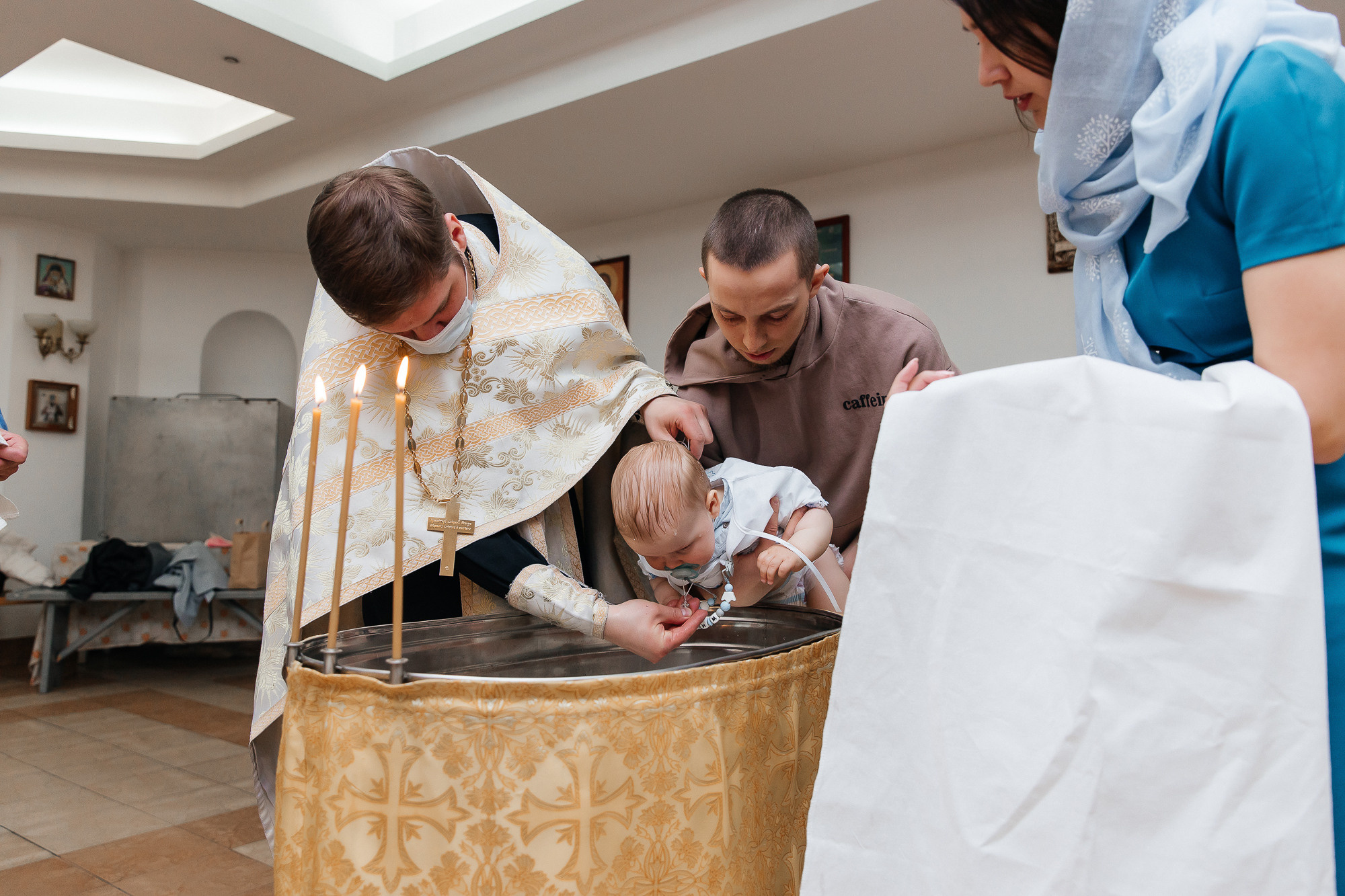 Таинство крещения Максима (21 мая 2022). Свадебный и семейный фотограф Крамар Наталья