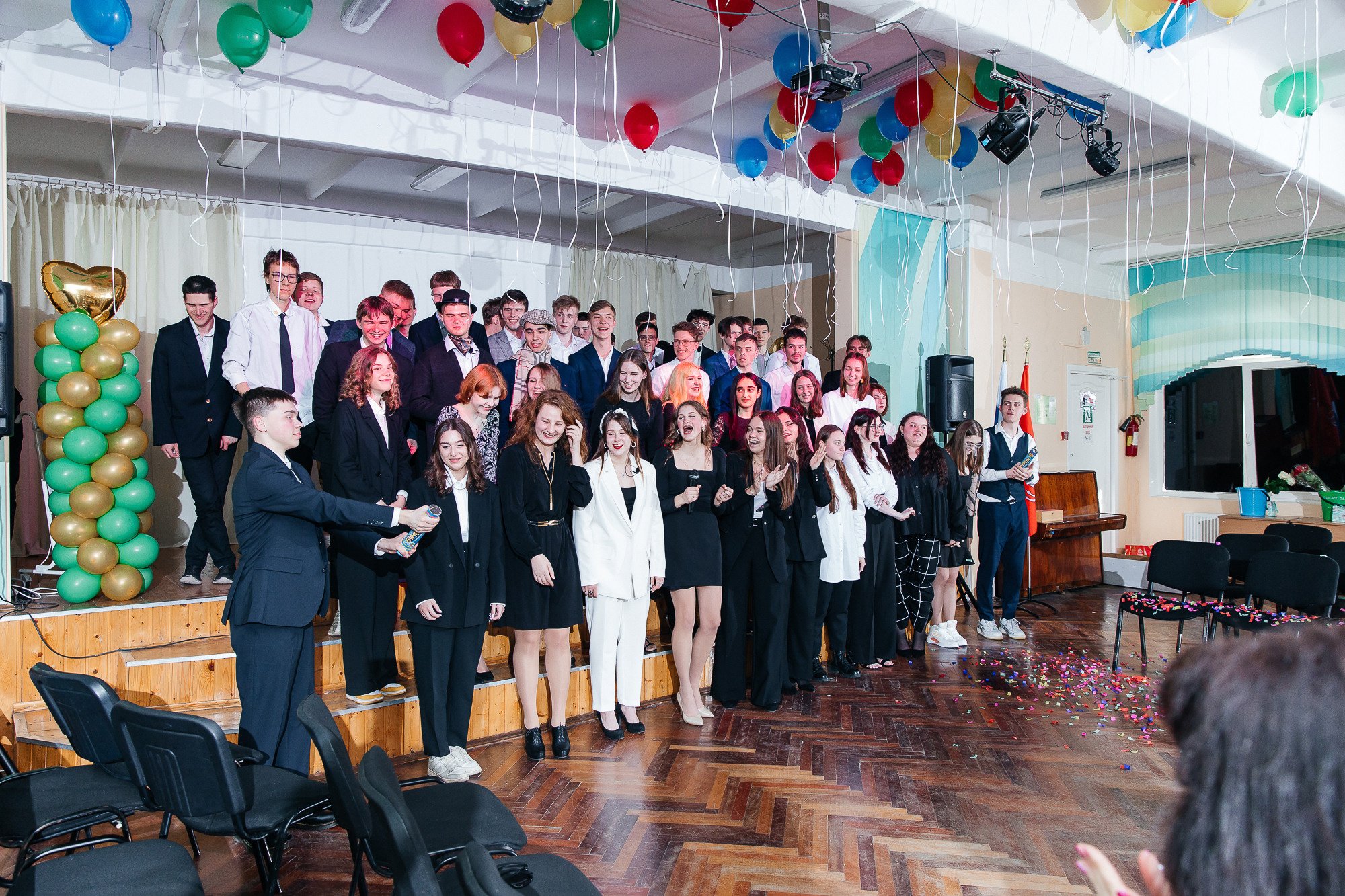 101 лицей — Последний звонок (25 мая 2022). Свадебный и семейный фотограф Крамар Наталья