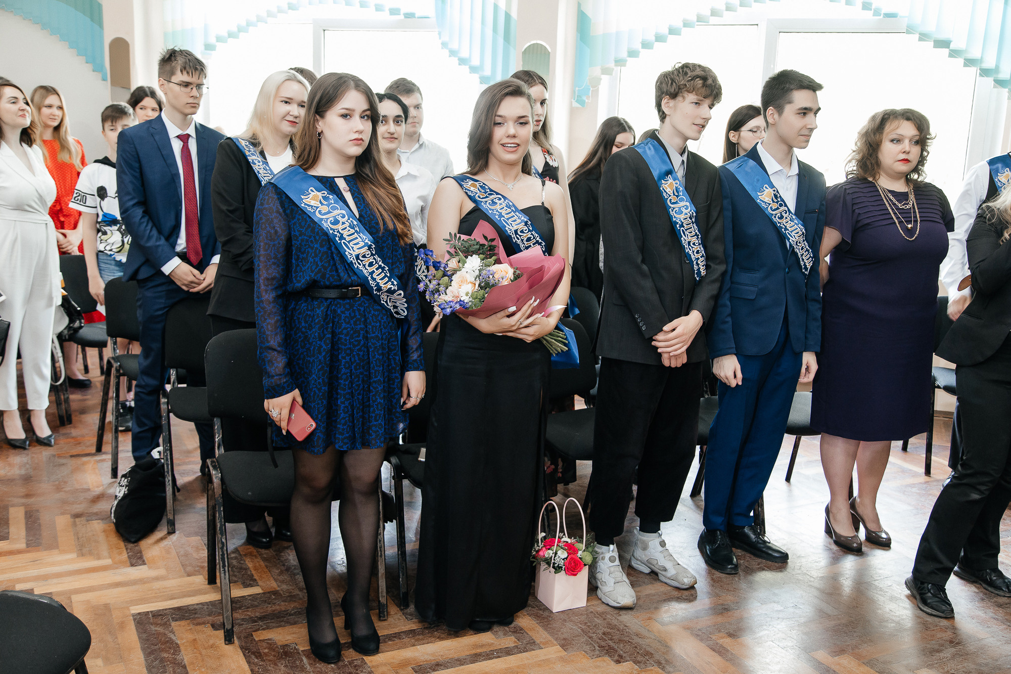 101 лицей — Вручение аттестатов (23 июня 2022). Свадебный и семейный фотограф Крамар Наталья